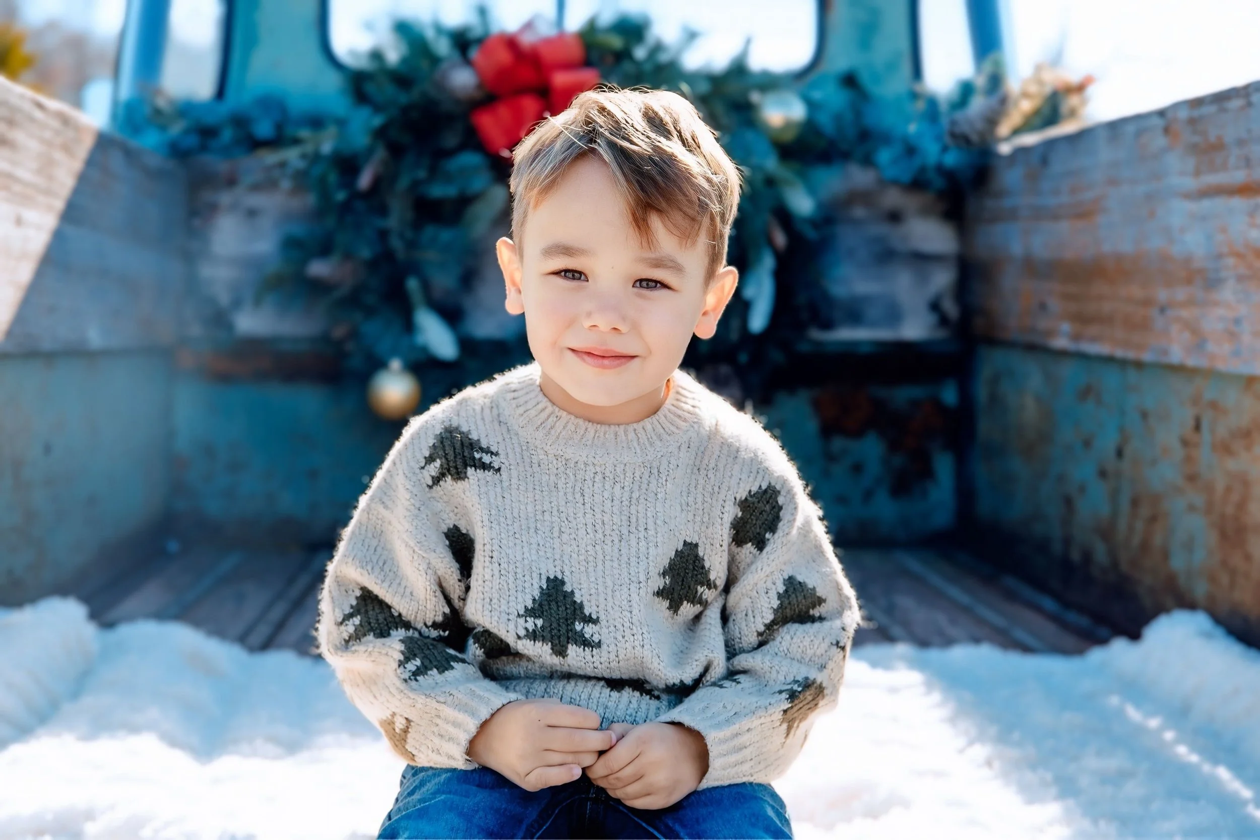 Omaha Mini Session Photographer – Nordstrom's Christmas Tree Farm – Holiday Family Session – Reaction Photography