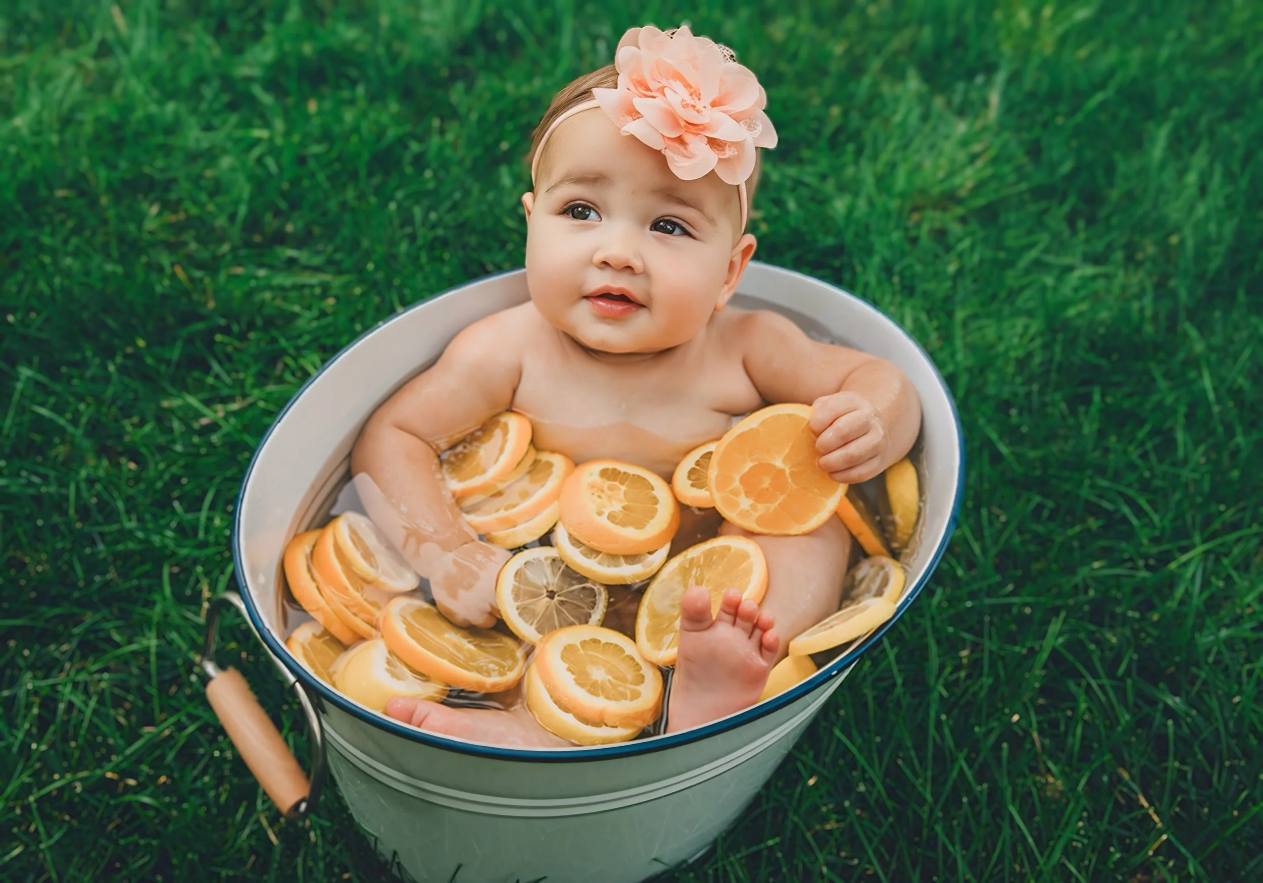 Omaha Mini Session Photographer –Spring mini  Session – Family Photos – Reaction Photography