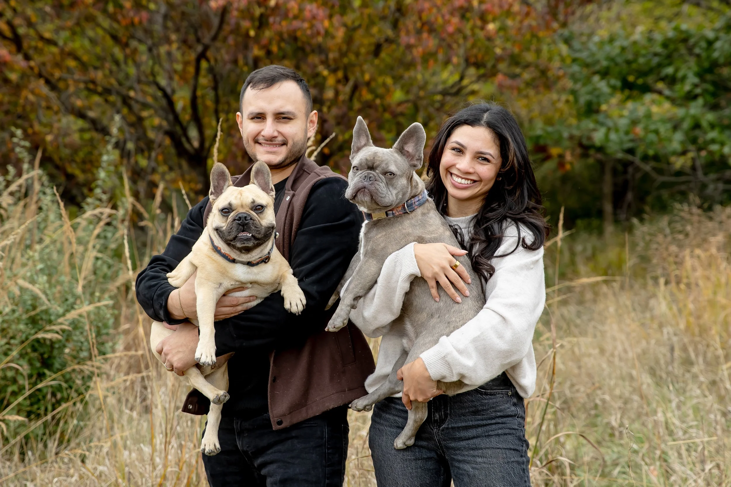 Omaha Dog Photographer | Family with French Bulldogs