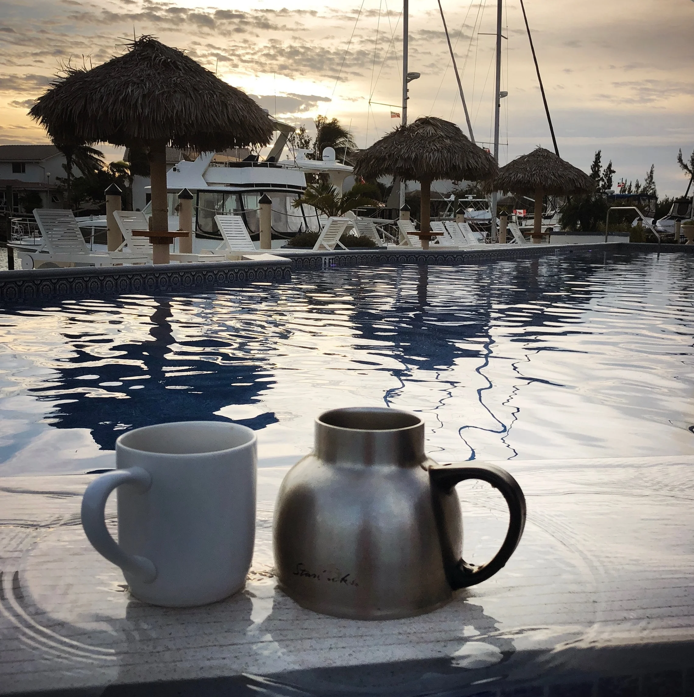 Open Air Places - Yacht Slainte Unique Vacation Rental Grand Bahama Island