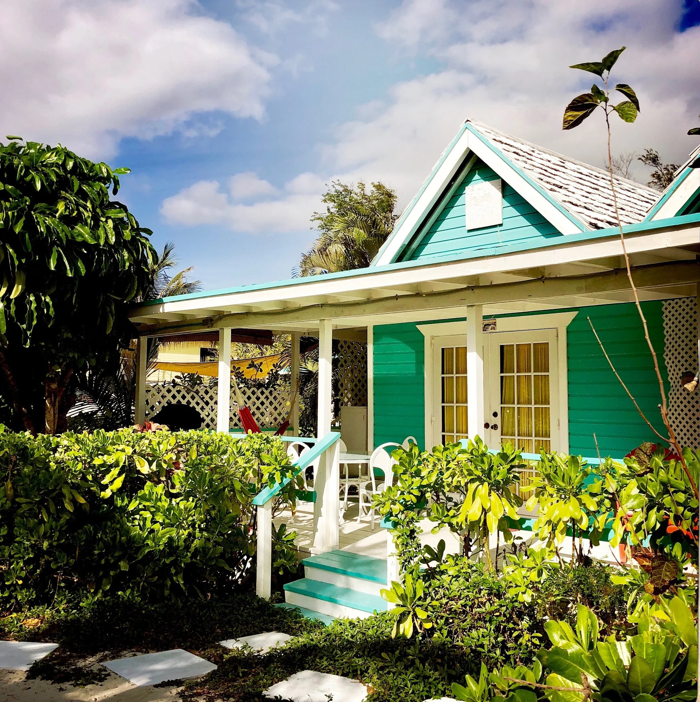 Open Air Places - Topaz Cottage at Diamonds by the Sea Unique Vacation Rental Houses on Grand Bahama Island