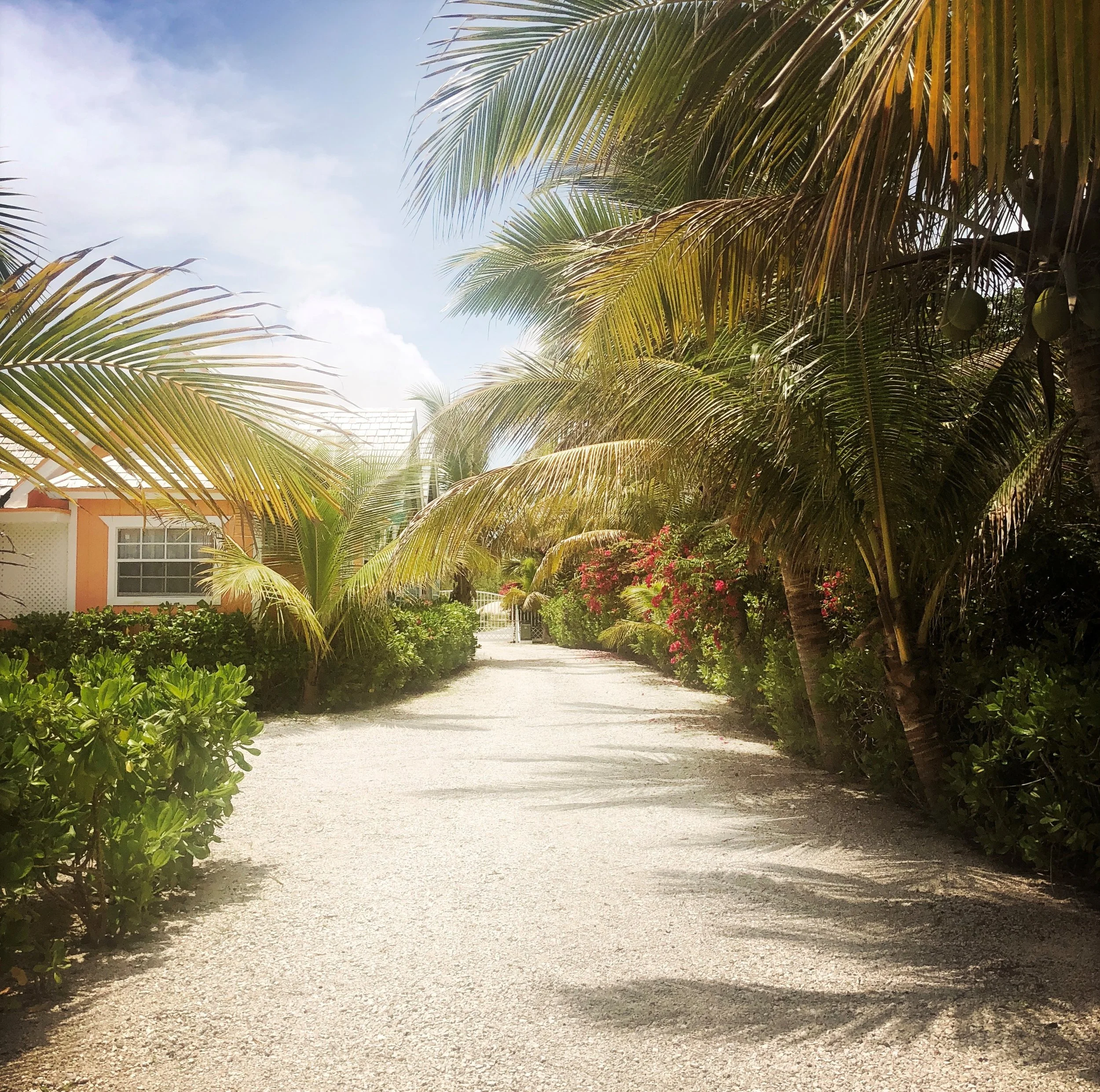 Open Air Places - Sea Shell Cottage at Diamonds by the Sea 9.jpg