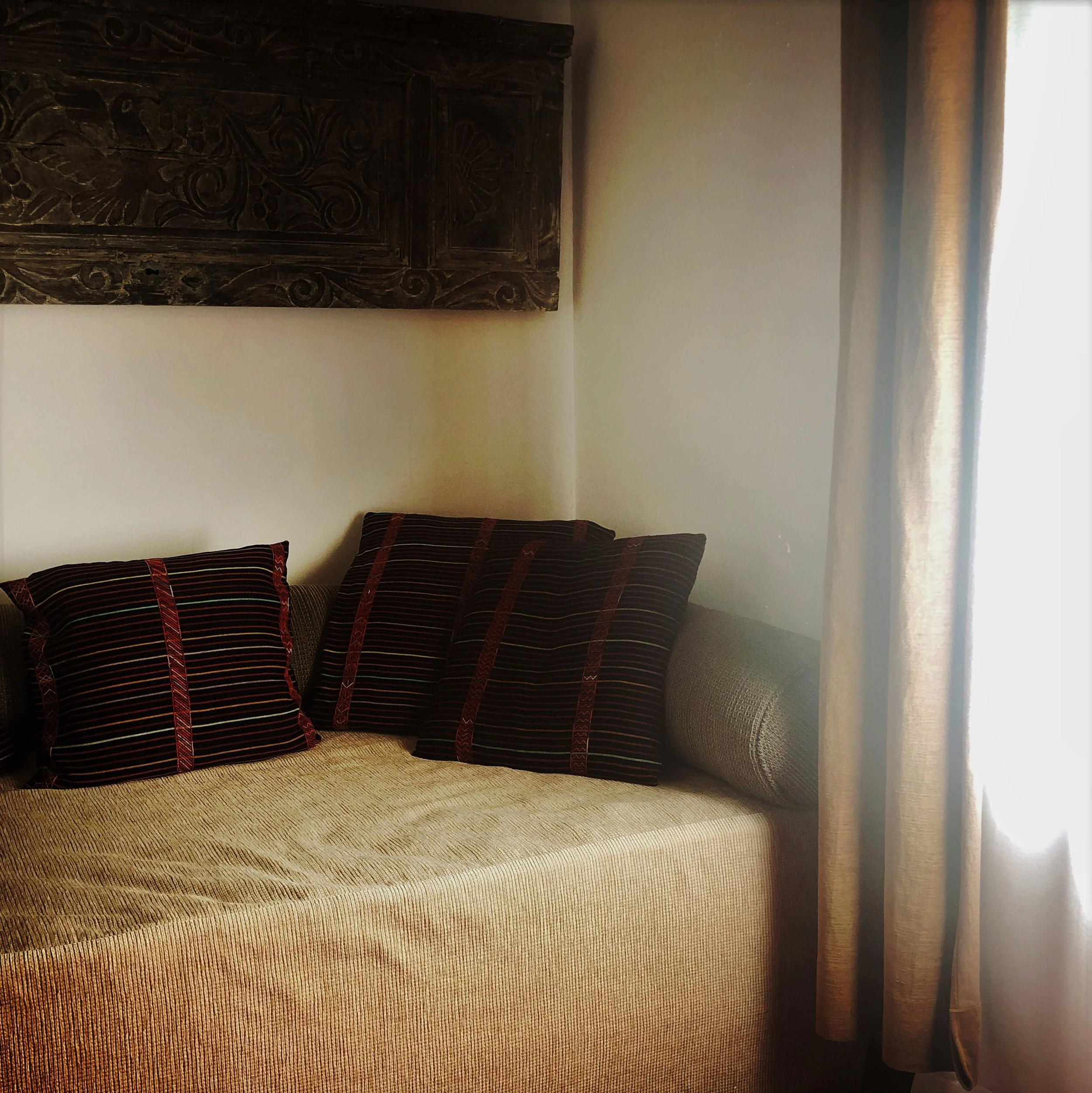 Open Air Places - Palo Santo Antigua Guatemala 1.3.JPG