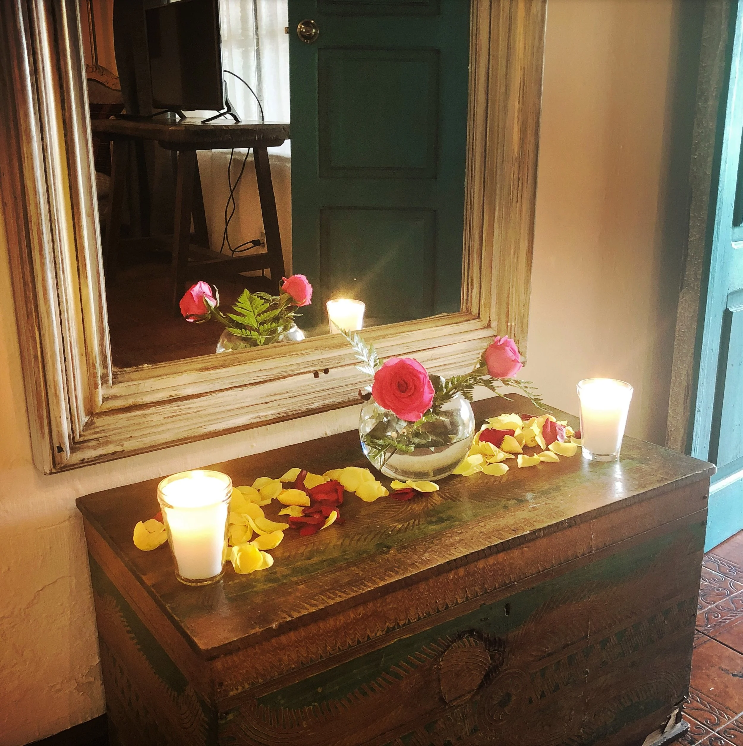 Open Air Places - Palo Santo Antigua Guatemala 3.2.JPG