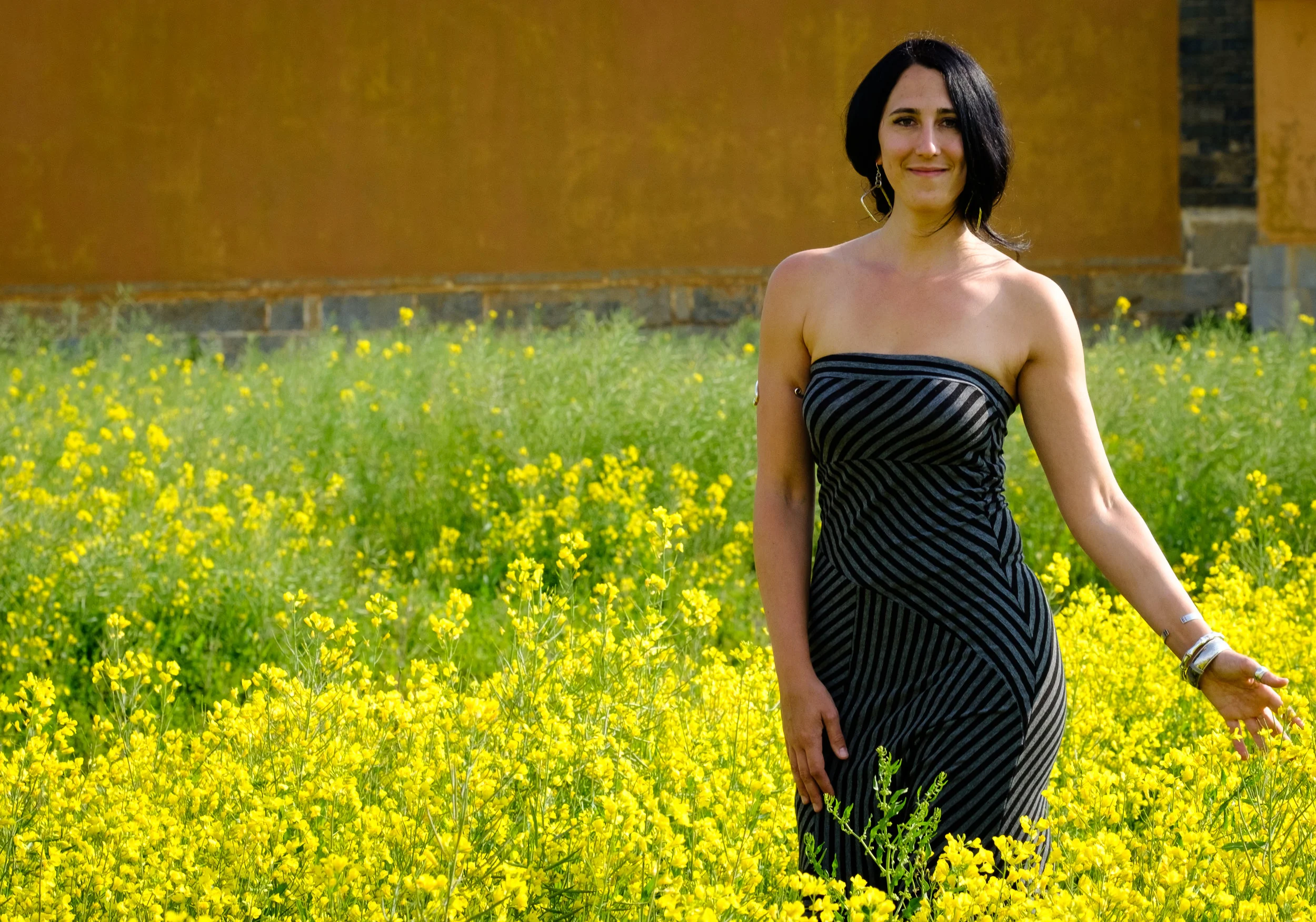 Wading through the gorgeous canola fields surrounding the Linden Centre. Photo by Frederick S. Fenyvessy