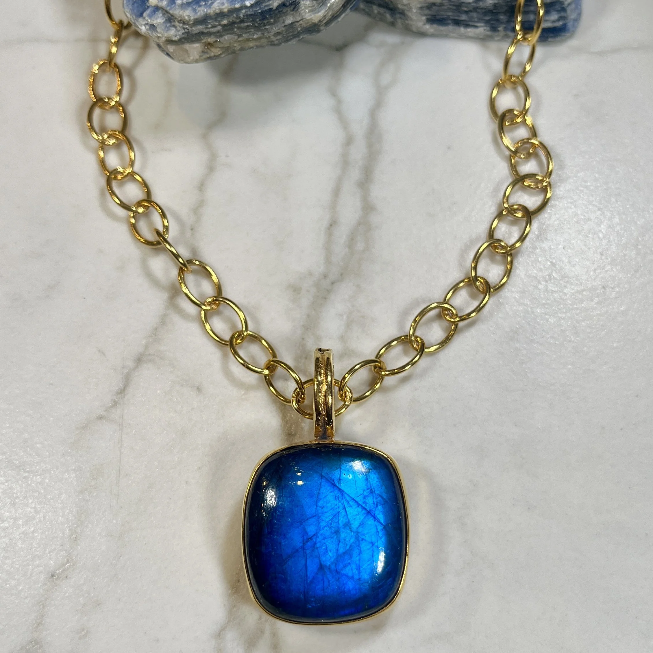 Dina Mackney Designs Labradorite Pendant Necklace