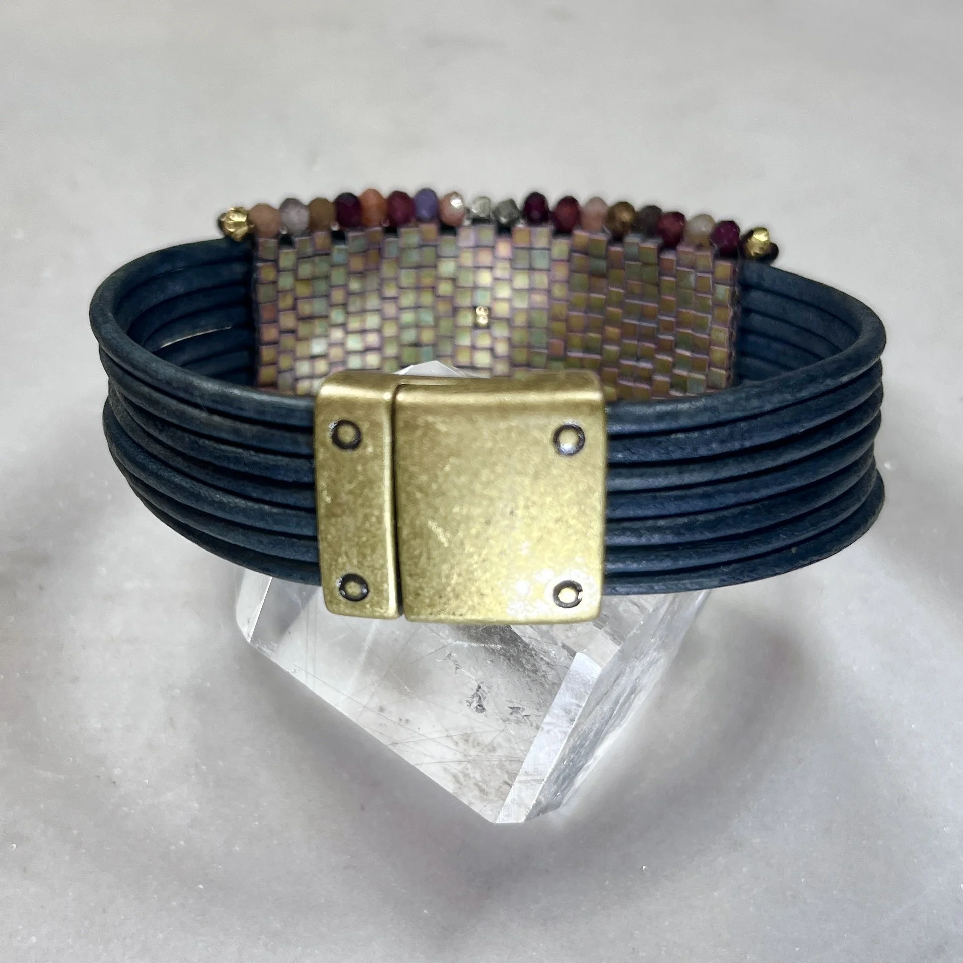 MartellStudioSpinelCranberryPyrBracB.jpg