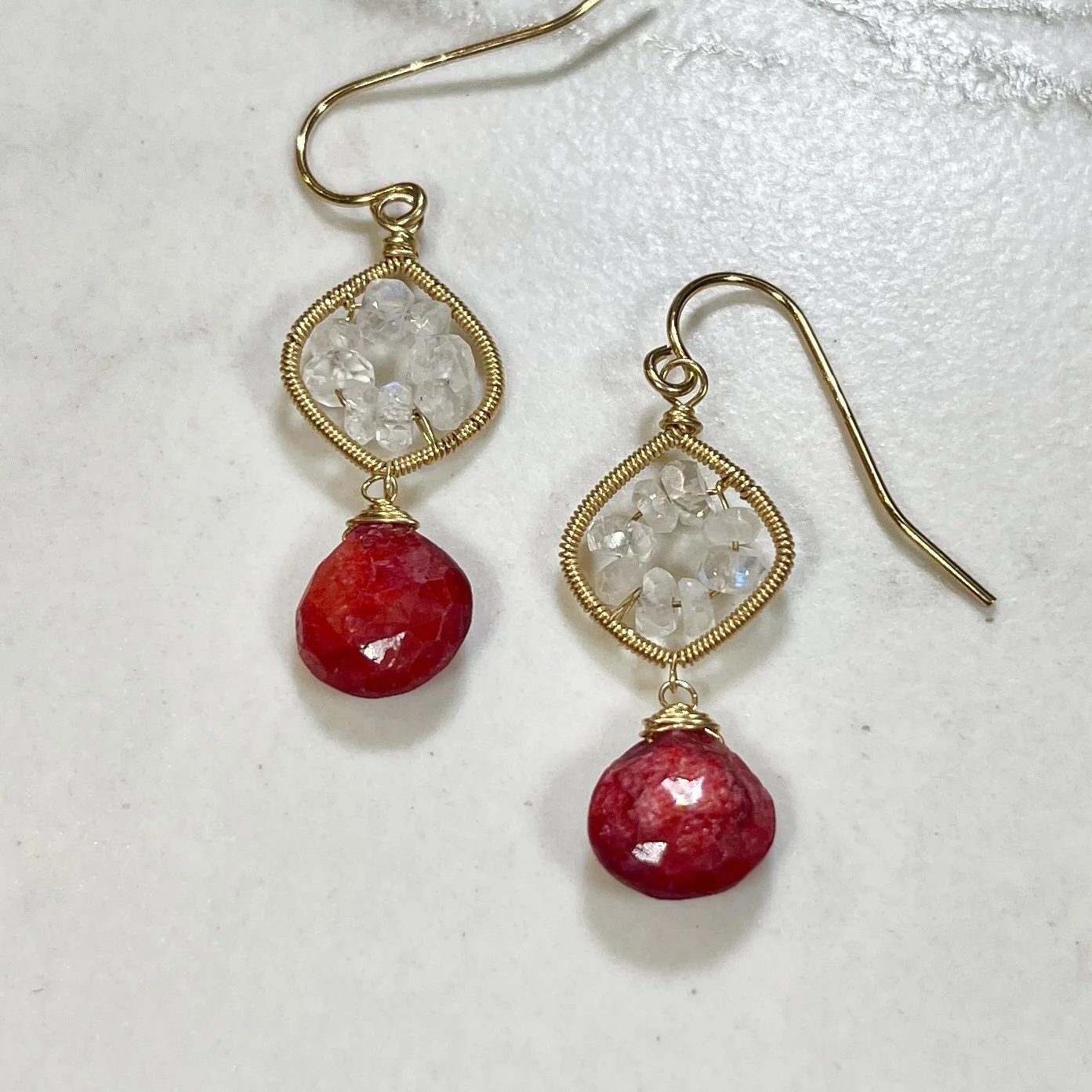 Lina's Shop Moonstone Earrings