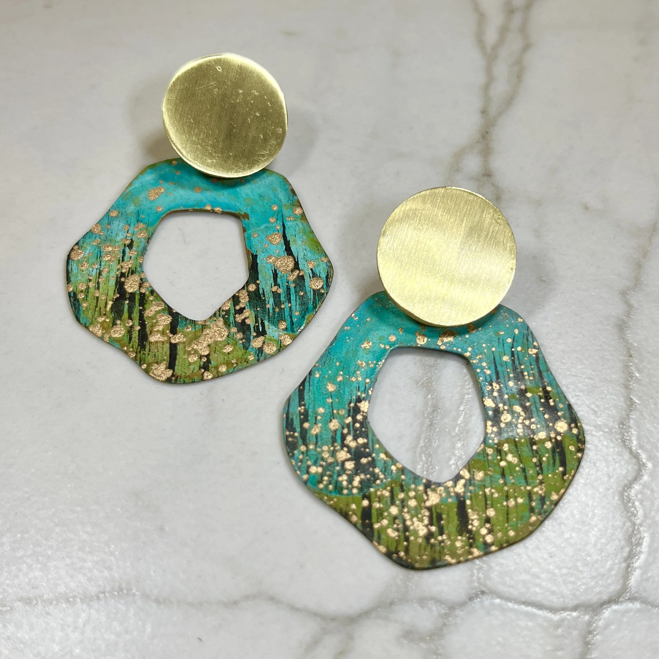 SibiliaBrassSpeckleGreenOpenCircle.jpg