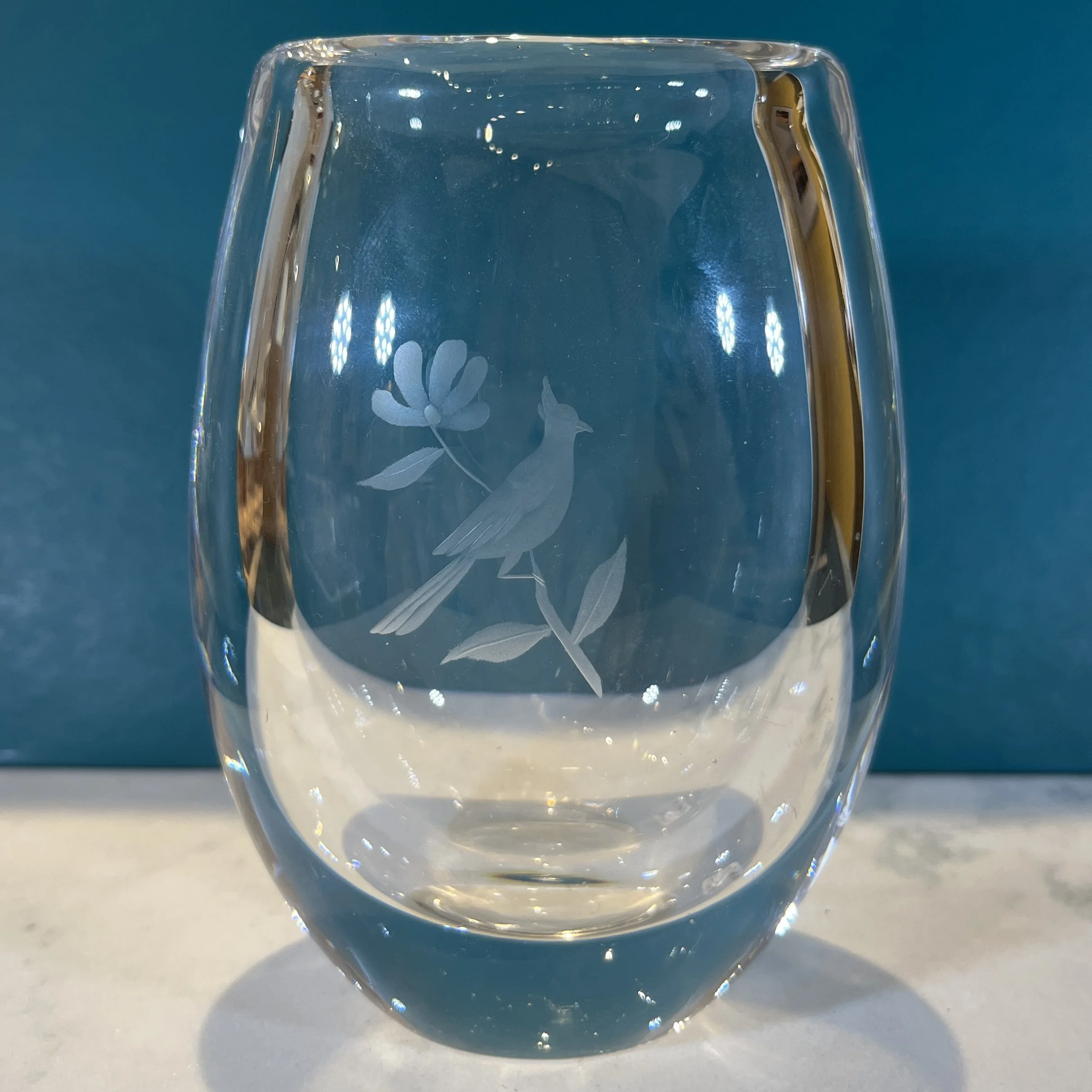 KostaBodaCardinalGlassVase.jpg