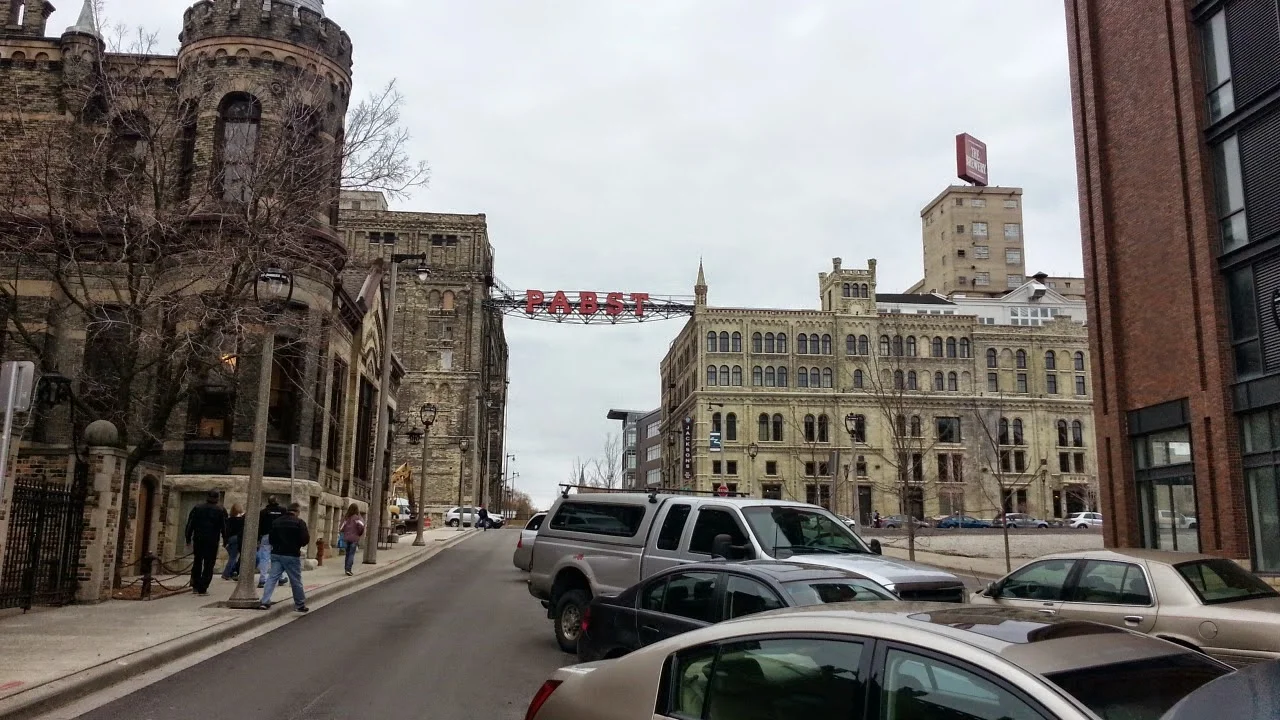 Pabst Sign 1.jpg