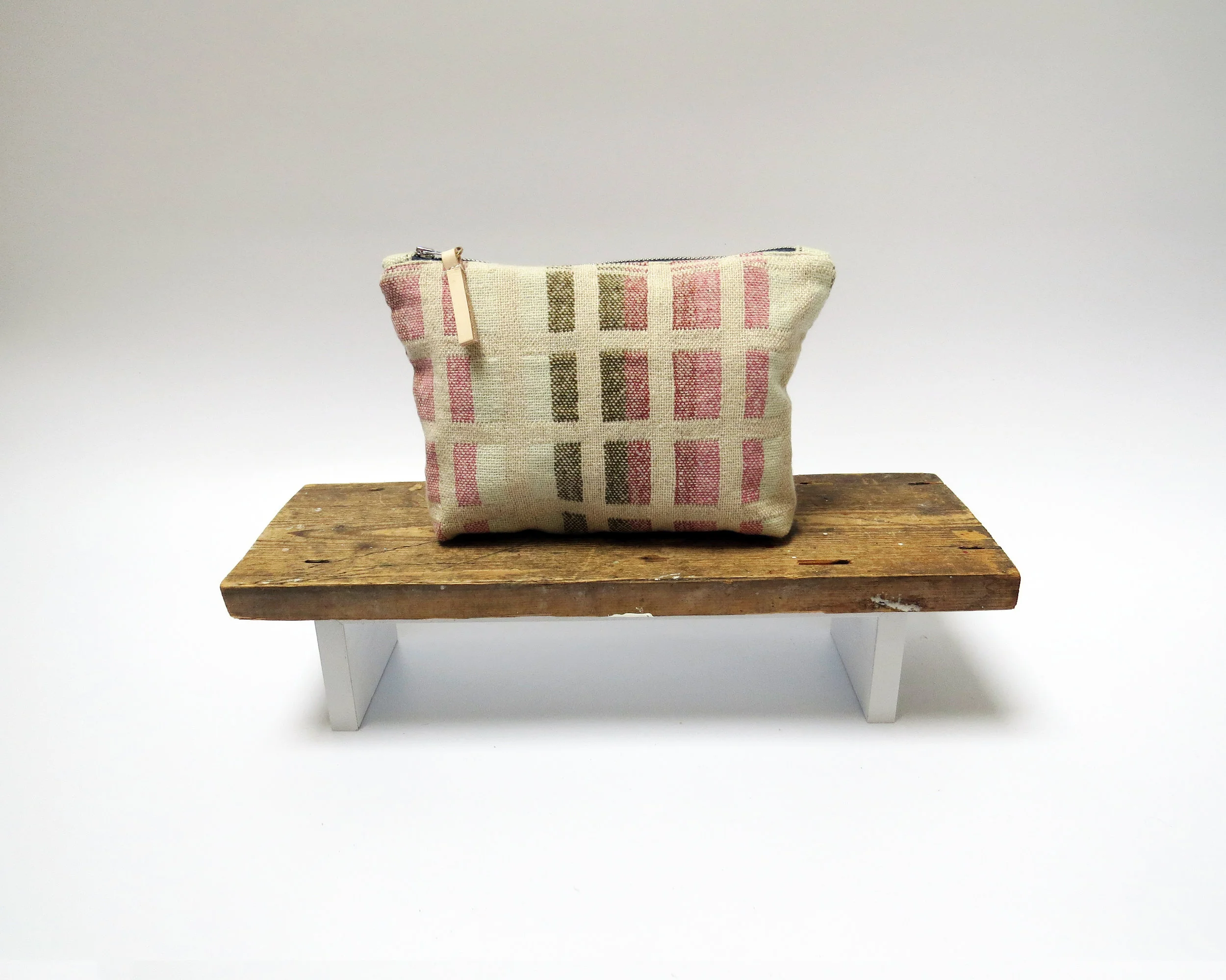 handwoven handmade pouch by E.Ballon Design