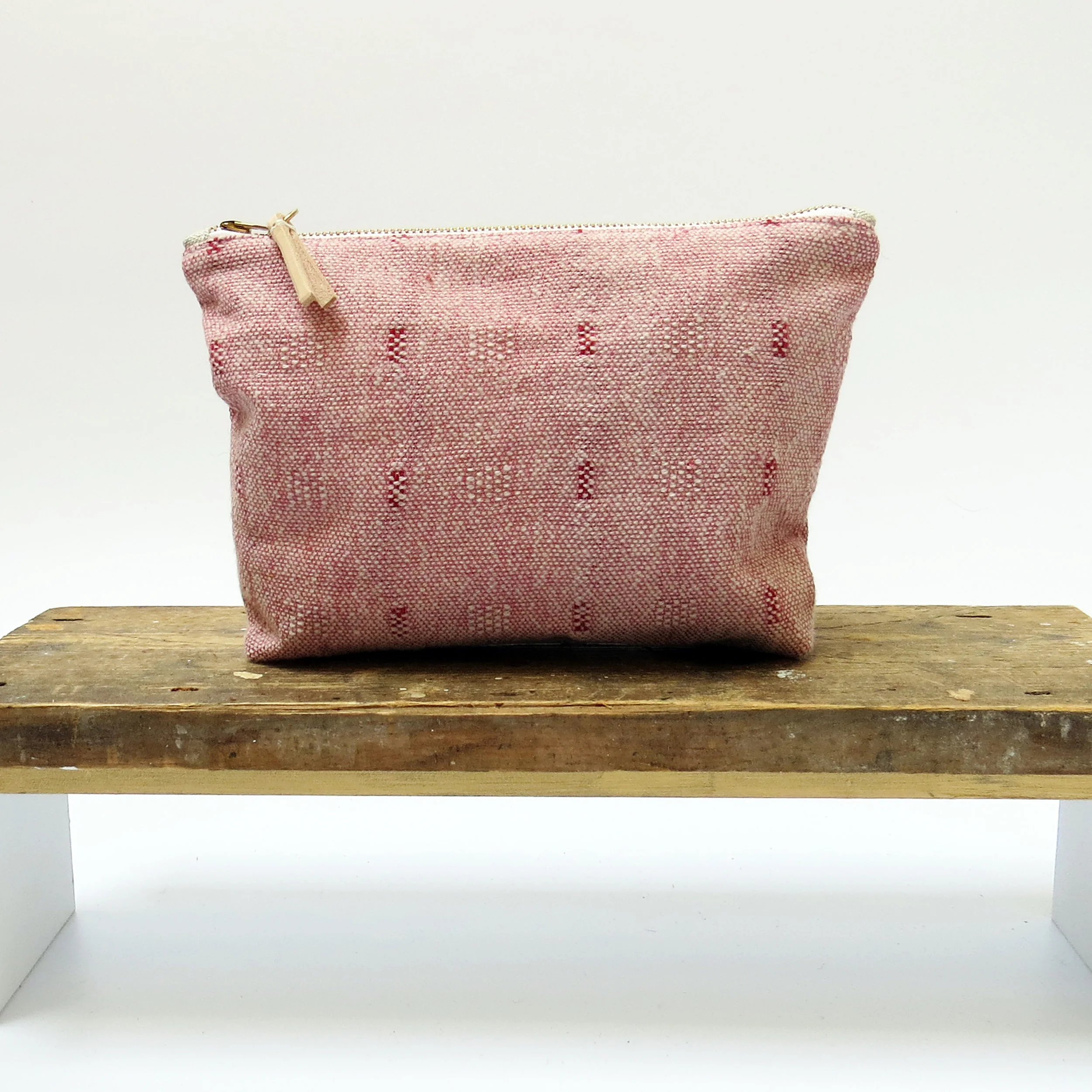 sustainable handwoven handmade pouch by E.Ballon Design