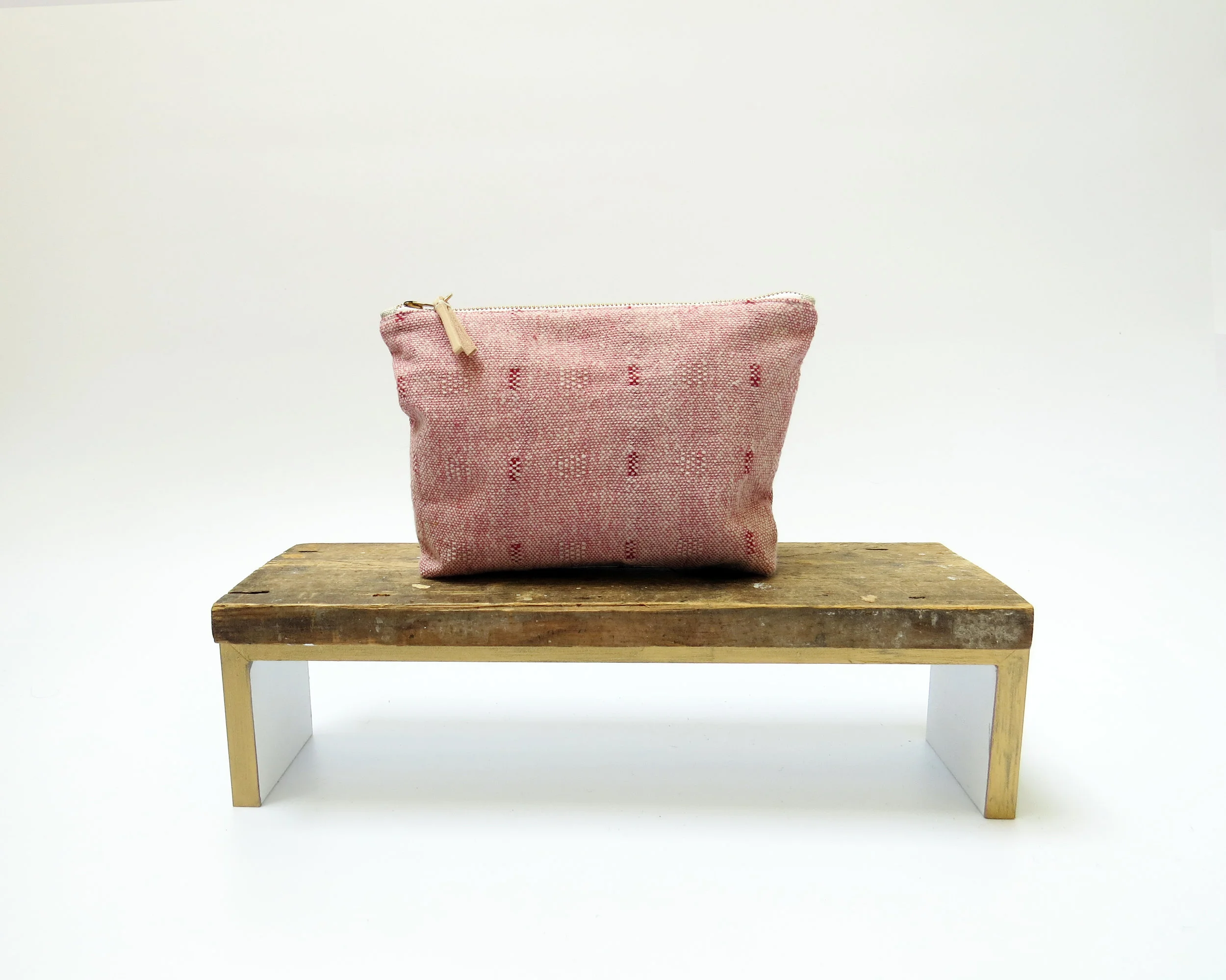 sustainable handwoven handmade pouch by E.Ballon Design