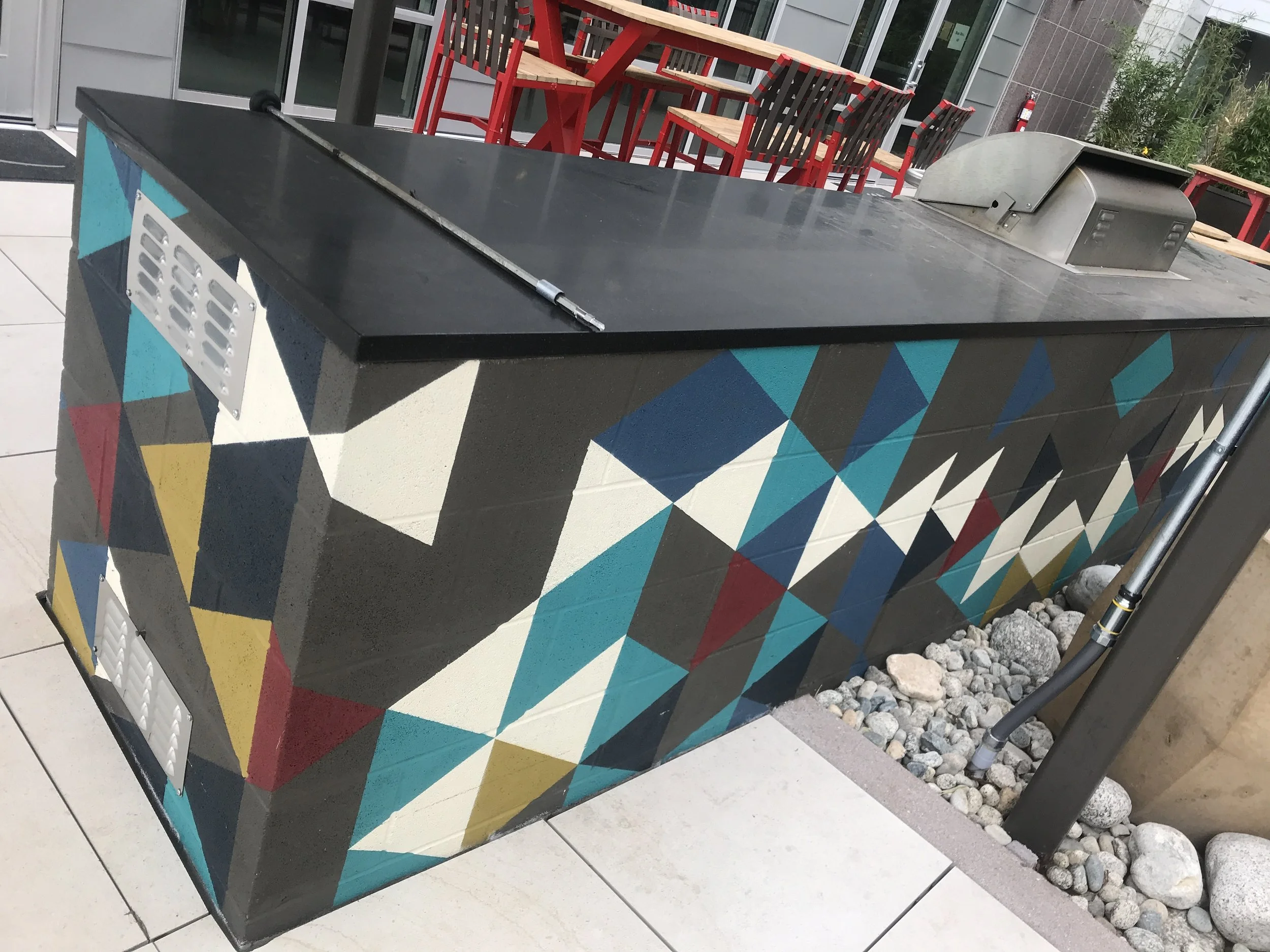 Modera RIver North Mural 3.JPG