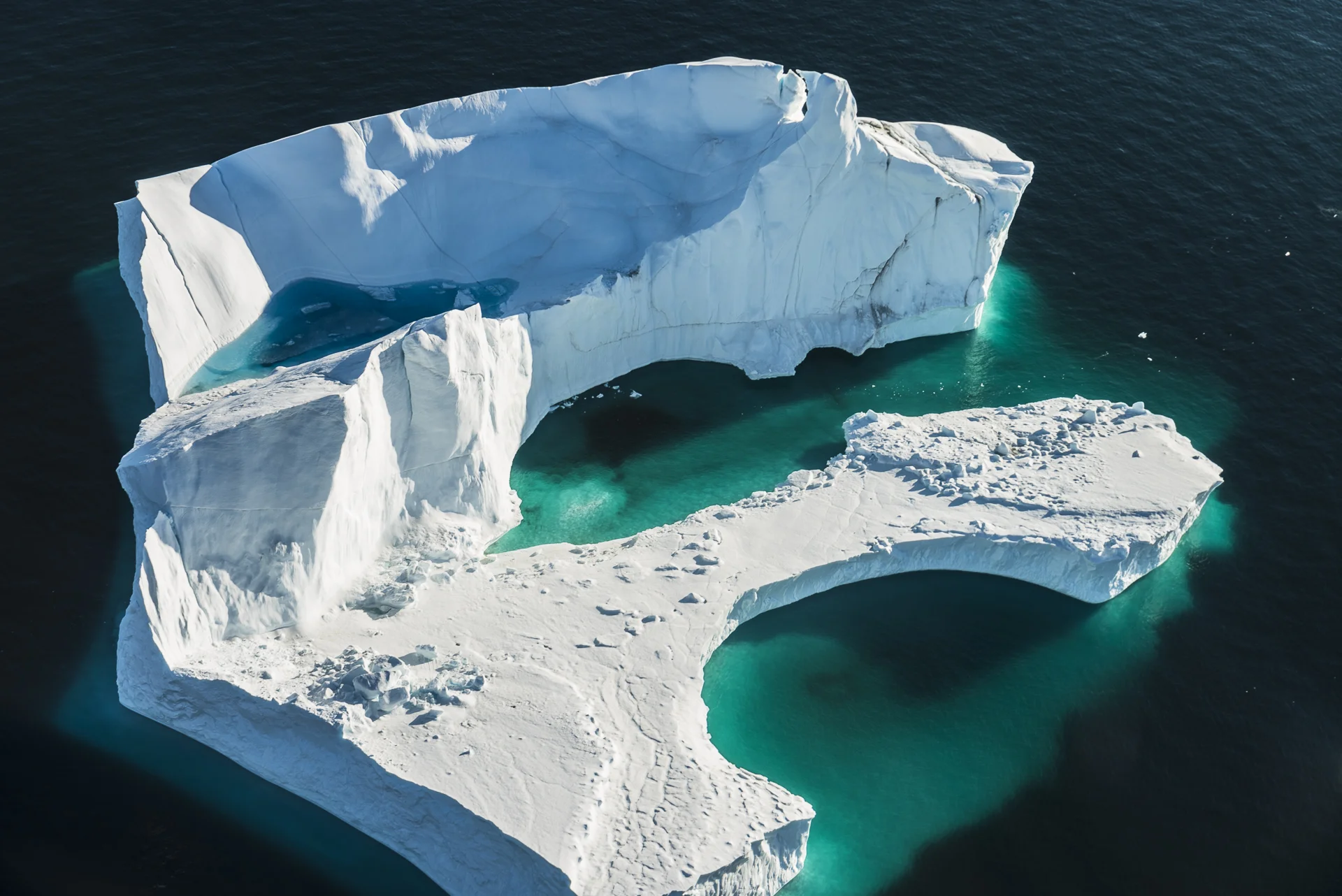 32.Defibaugh_Greenland_Uummannaq_b_5.jpg