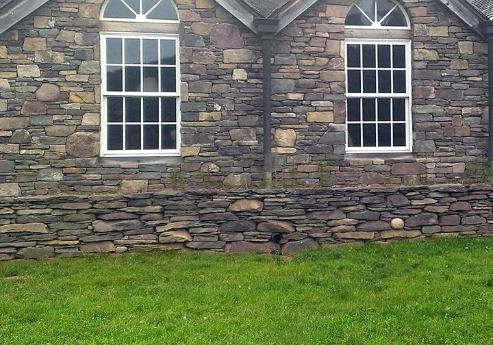 #86 4" BED DEPTH FIELDSTONE AND WEATHERED QUARRY ASHLAR VENEER NATURAL EDGE