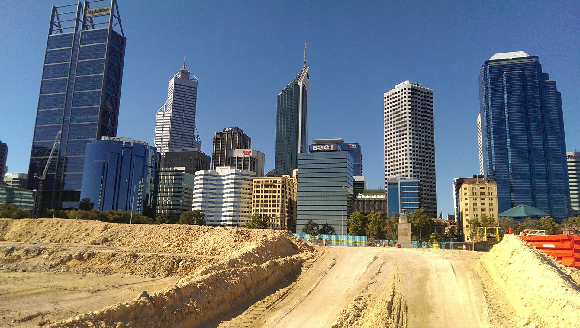 construction-site-security-1.jpg