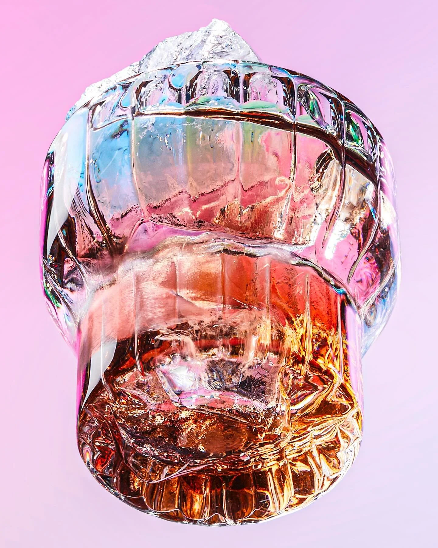 Crops from a project for @amarosantoni @lucamissaglia 

Shot by @roblawsonstudio 
Art direction @maya_angeli 
Drink styling @taragarnell 
Lighting @benetridge 
Retouching @_reganross 

#drinkstyling #negroni
