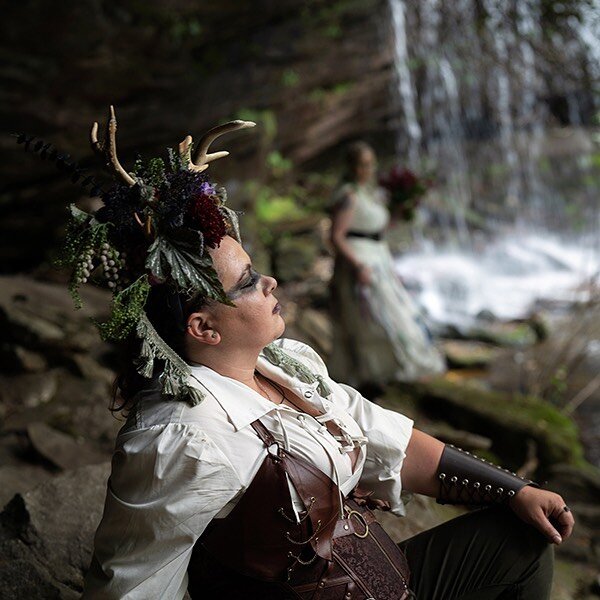 Fairy tales do come true&hellip;and with this Lady of the Lake themed engagement shoot, I got to photograph one 😍 @lepper16 &amp; @bevt218  The beautiful florals &amp; forest divinity headdress created by the brilliant @stigma_style_love #avlwedding