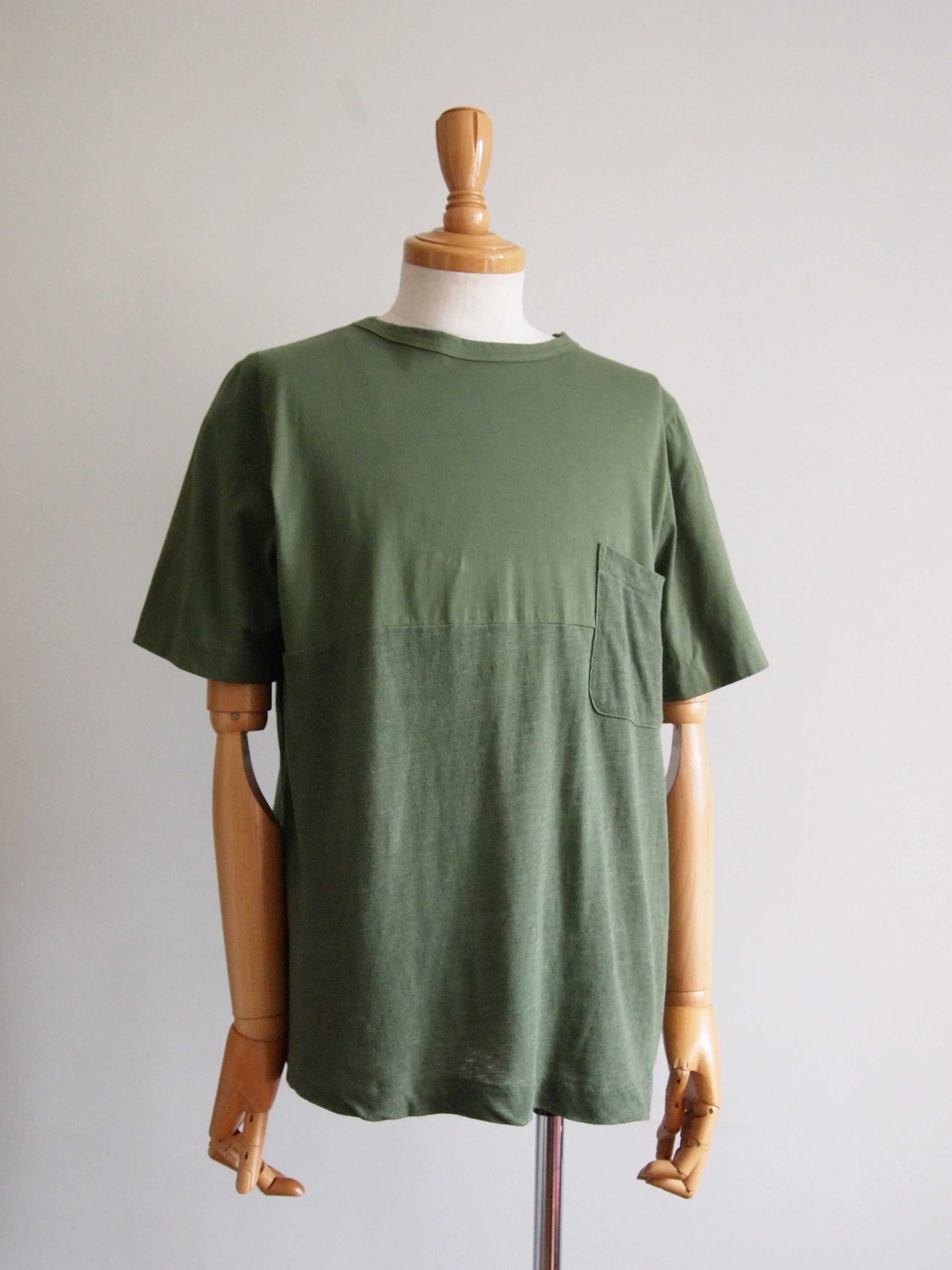  #181758 &nbsp;   OLD COTTON JZ CONTRAST COMBO&nbsp; &nbsp; SS CREW   shown in OLIVE  100% COTTON x 70% cotton 30% polyester 