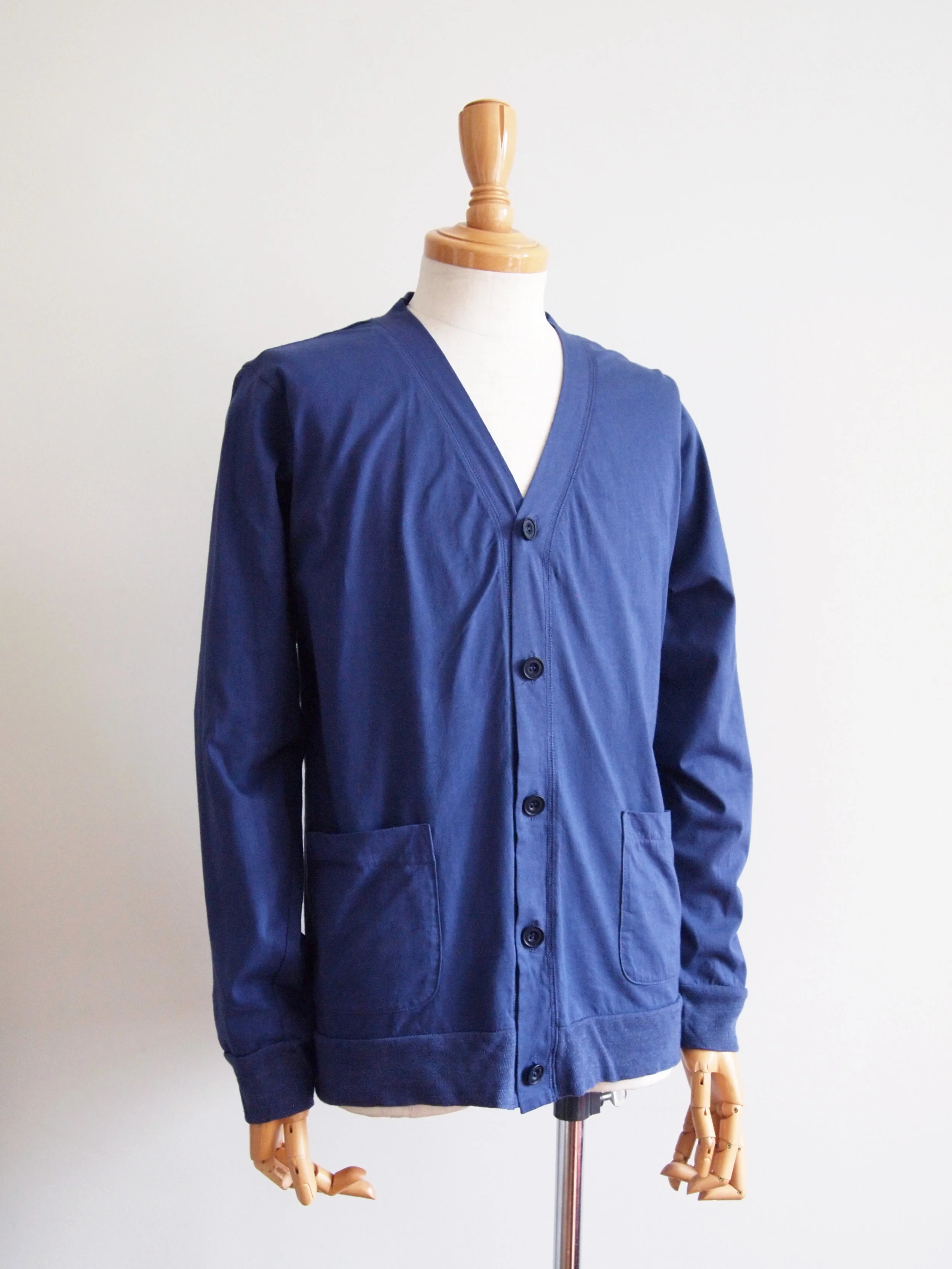  #181760   OLD COTTON JZ CONTRAST COMBO&nbsp;  &nbsp;  LS CARDIGAN   shown in NAVY  100% COTTON x 70% cotton 30% polyester 