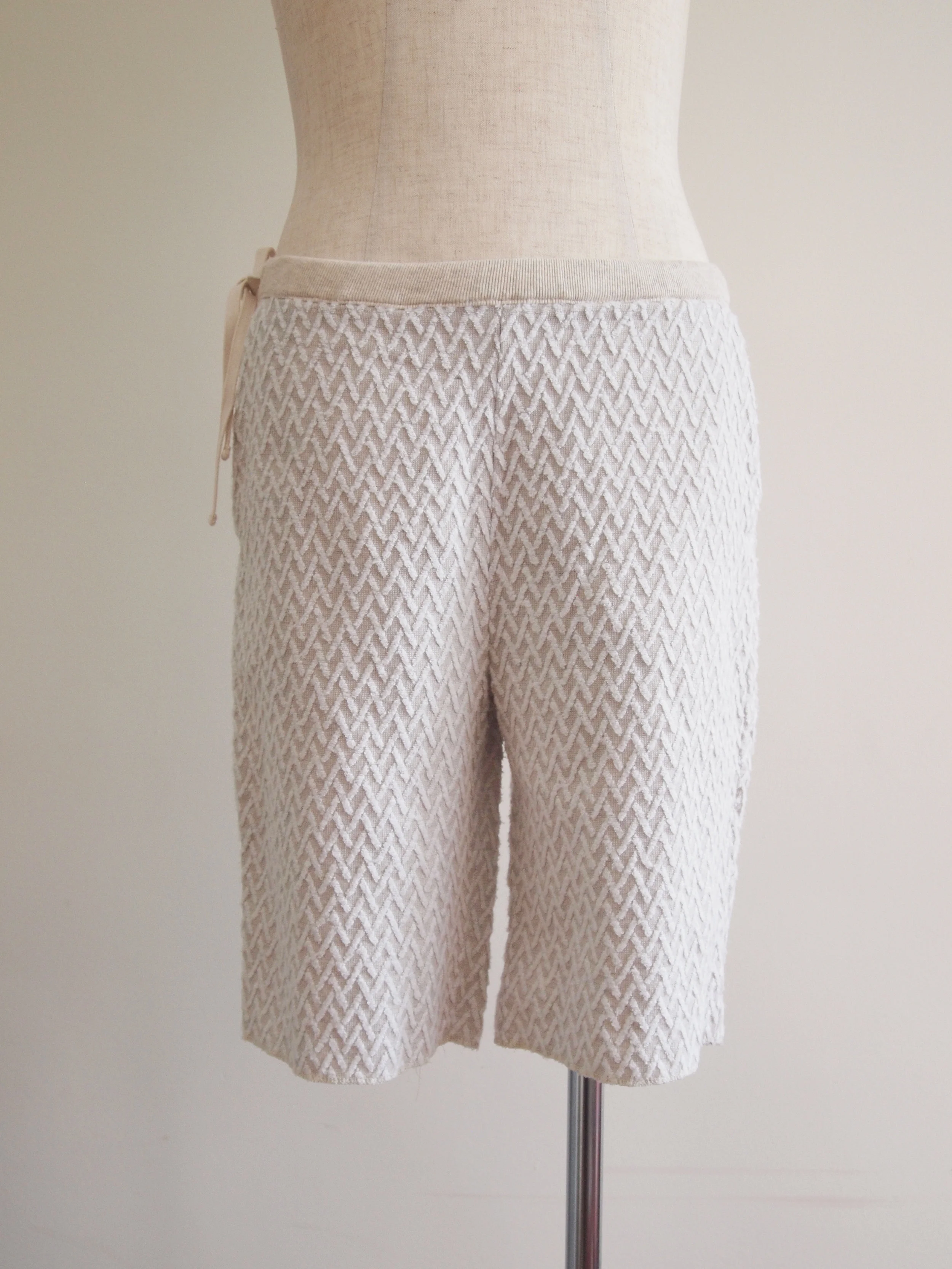  #181768   LINEN MIX PILE&nbsp; &nbsp; SHORTS   shown in NATURAL 1  85% COTTON 15% LINEN 