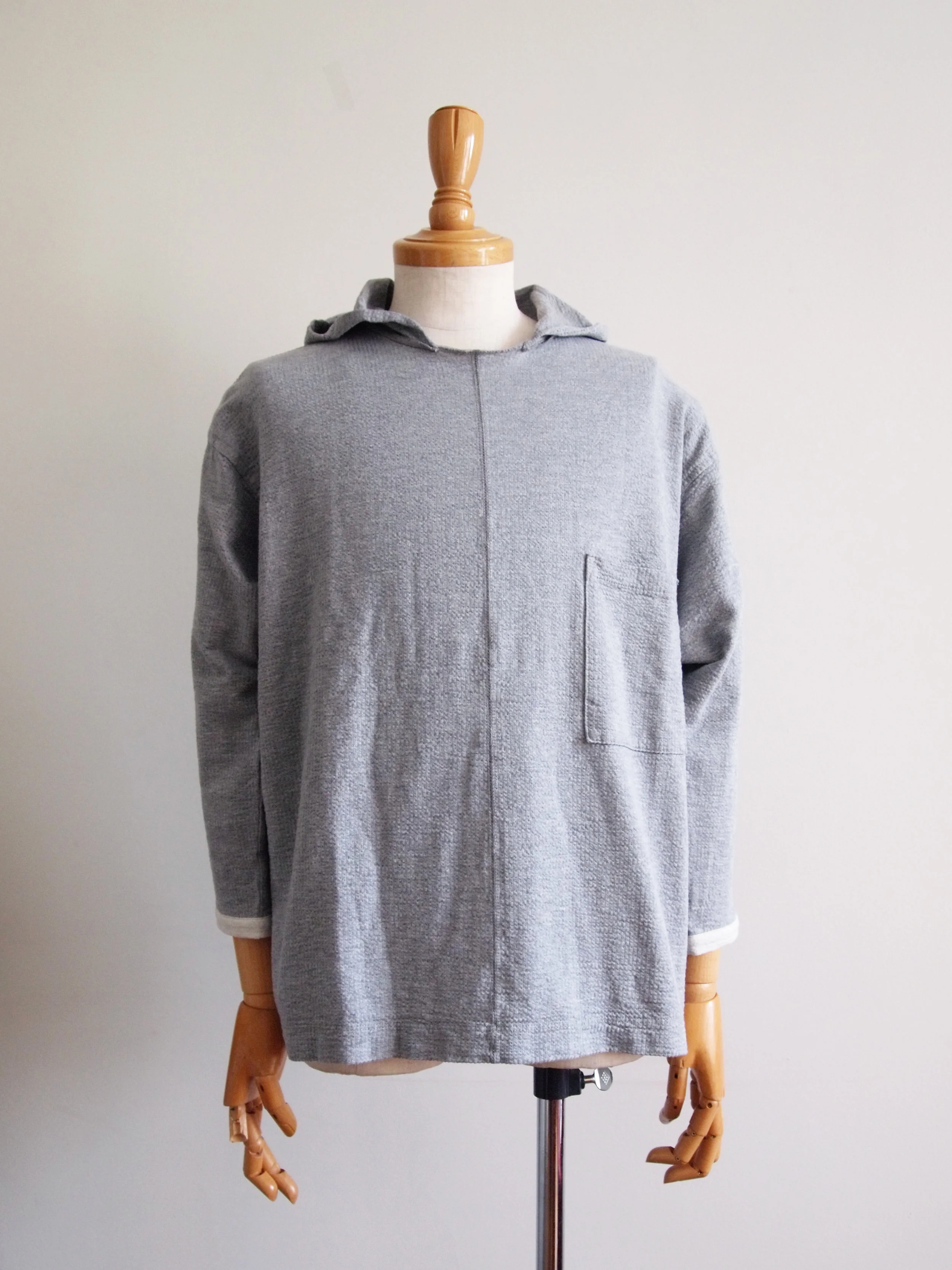  #181783   SEERSUCKER&nbsp; &nbsp; WIDE HOODED PULLOVER   &nbsp;shown in GREY  100% COTTON 
