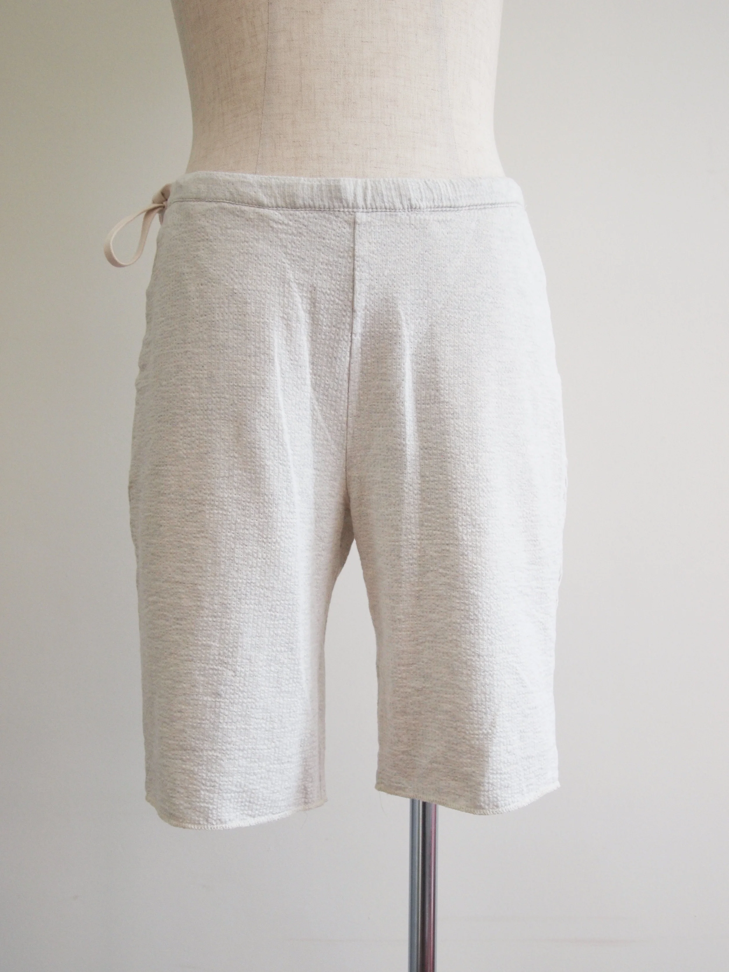  #181765   SEERSUCKER&nbsp; &nbsp; WSHORTS   &nbsp;shown in NATURAL  100% COTTON 