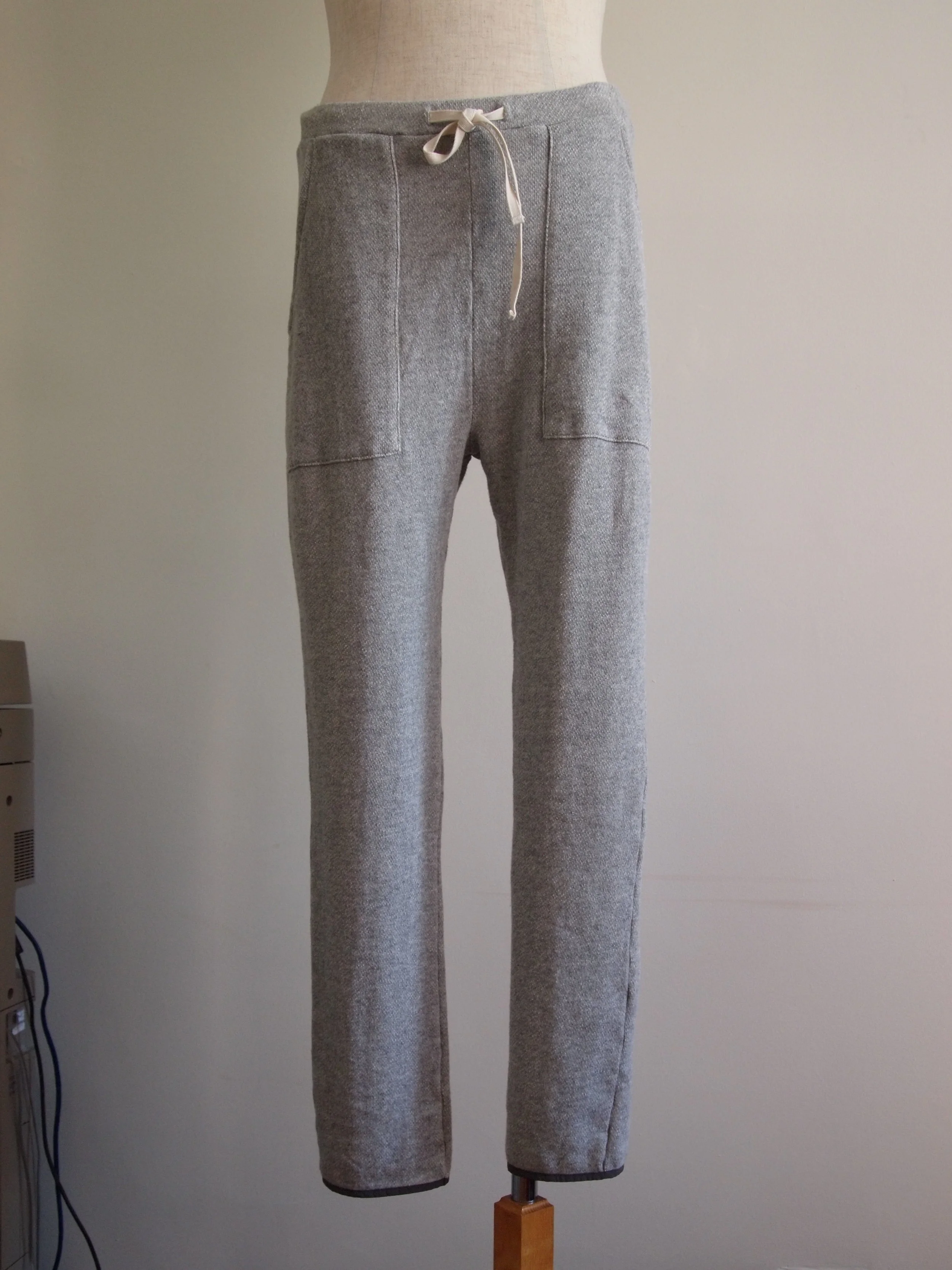  #181776   GAUZE FLEECE&nbsp; &nbsp; PANTS   shown in HT GREY  100% COTTON 