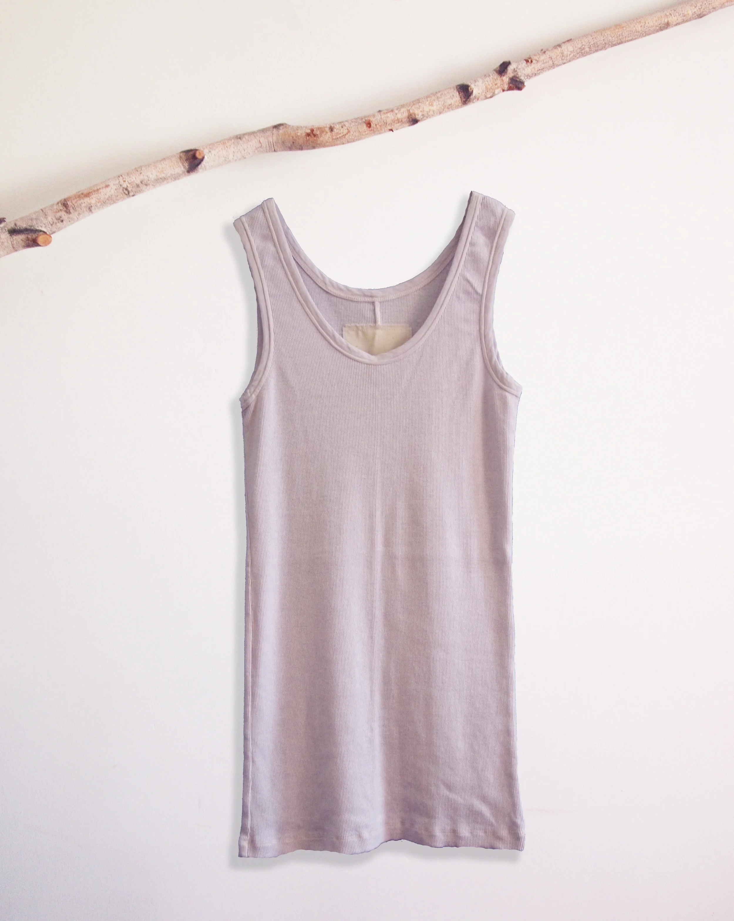 #881-596 COTTON CASHMERE RIB TANKTOP shown in LAVENDER 90% COTTON 10% CASHMERE