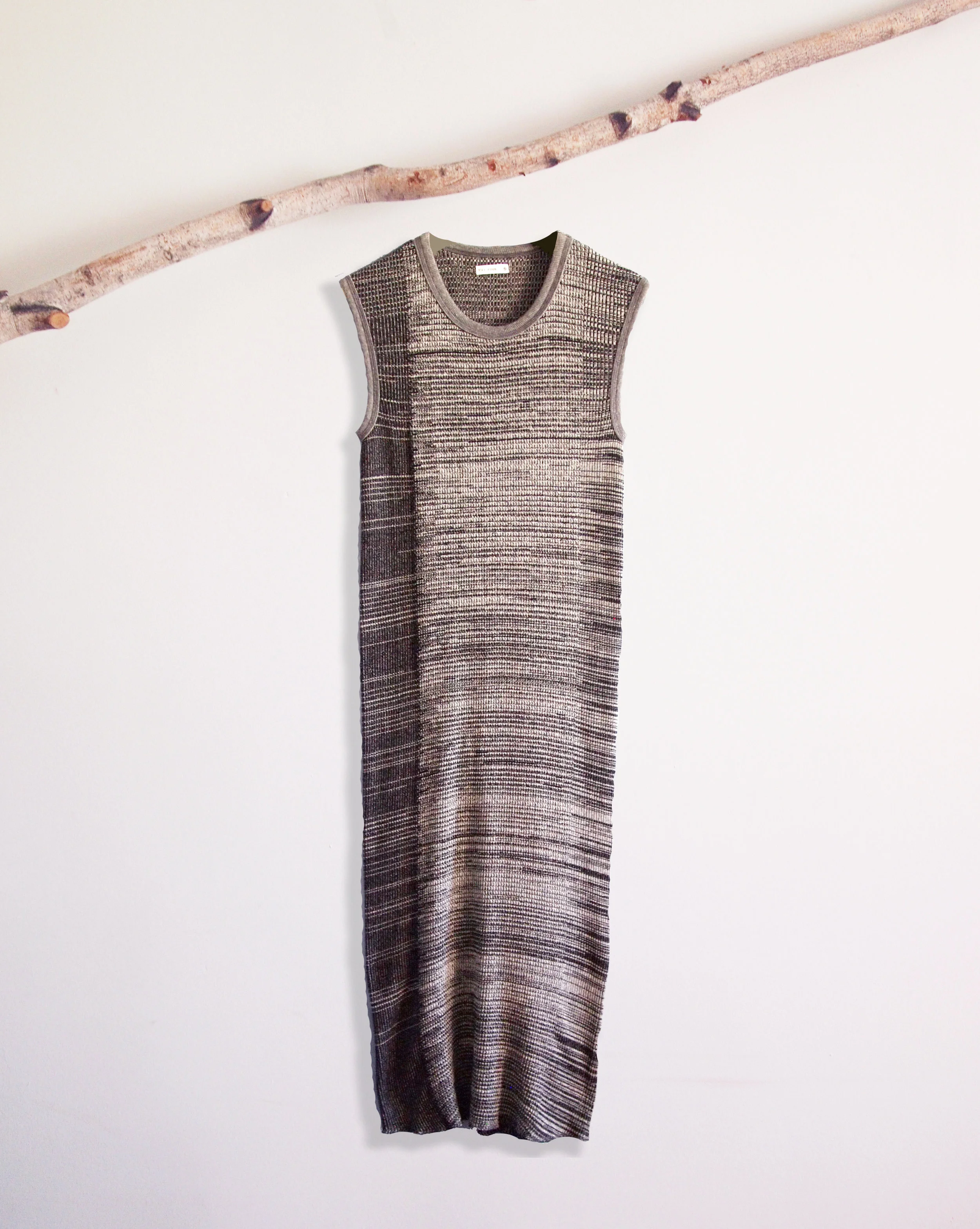 #881-601 MELANGE WAFFLE-RIB COMBO TUBE DRESS shown in HT CHARCOAL 100% COTTON