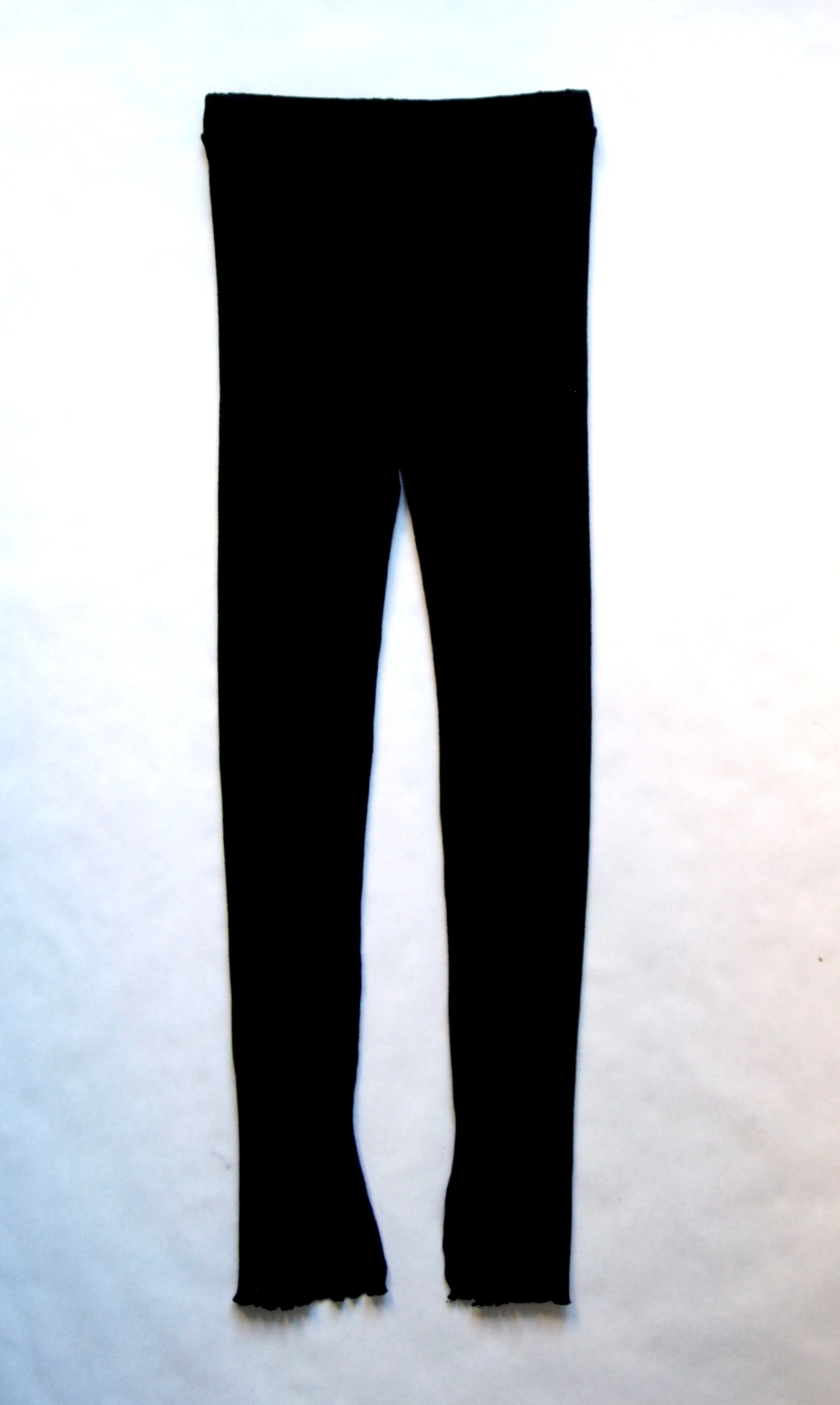 #891-673 / leggins / shown in bk