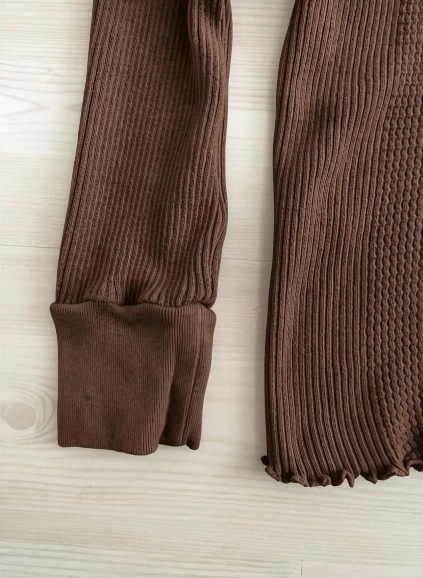 802-748 BROWN (3).jpg