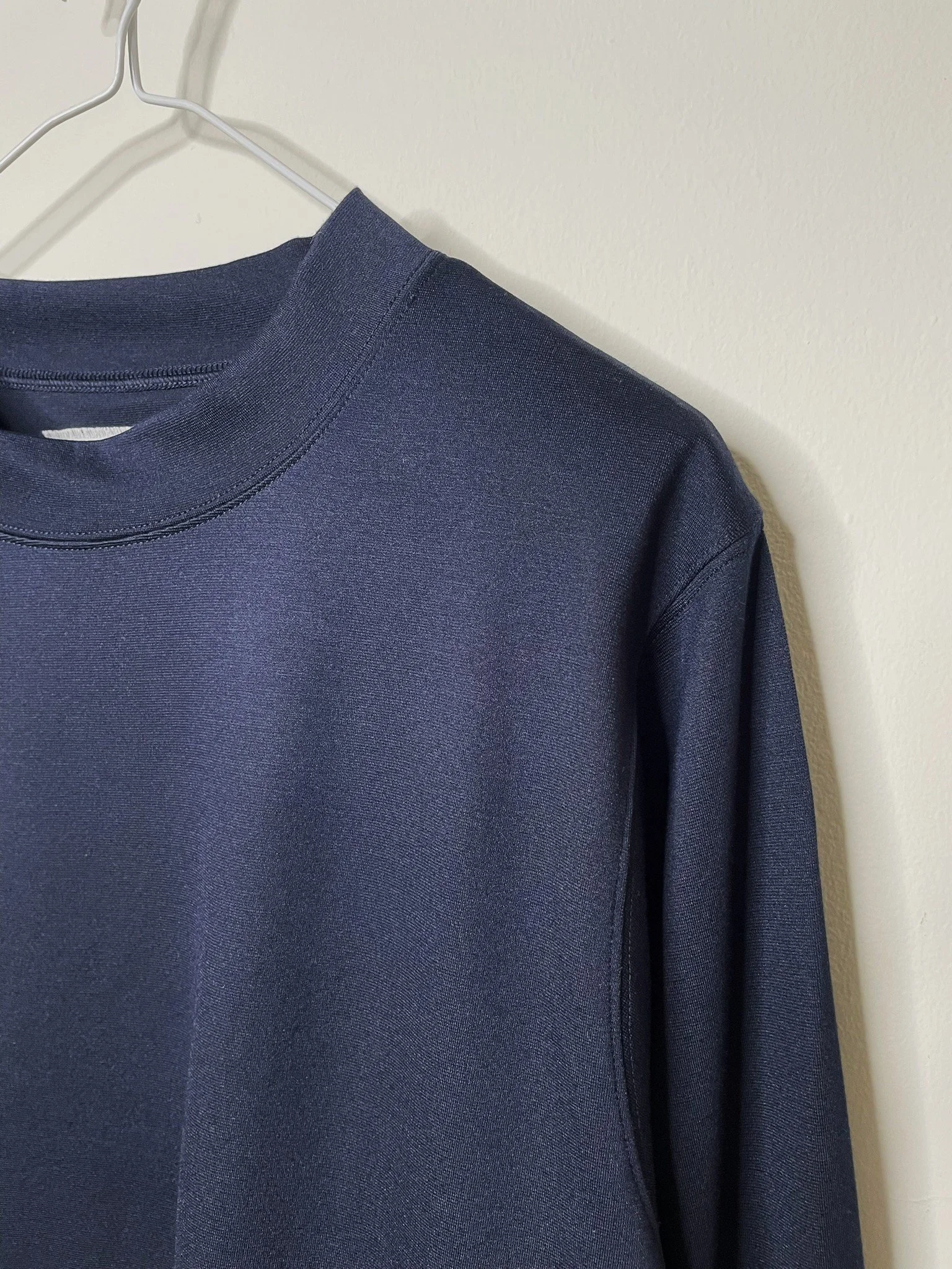 Stretch Ponte (Blend) , 69% Rayon / 29% NYLON / 2% POLYURETHANE, # ...