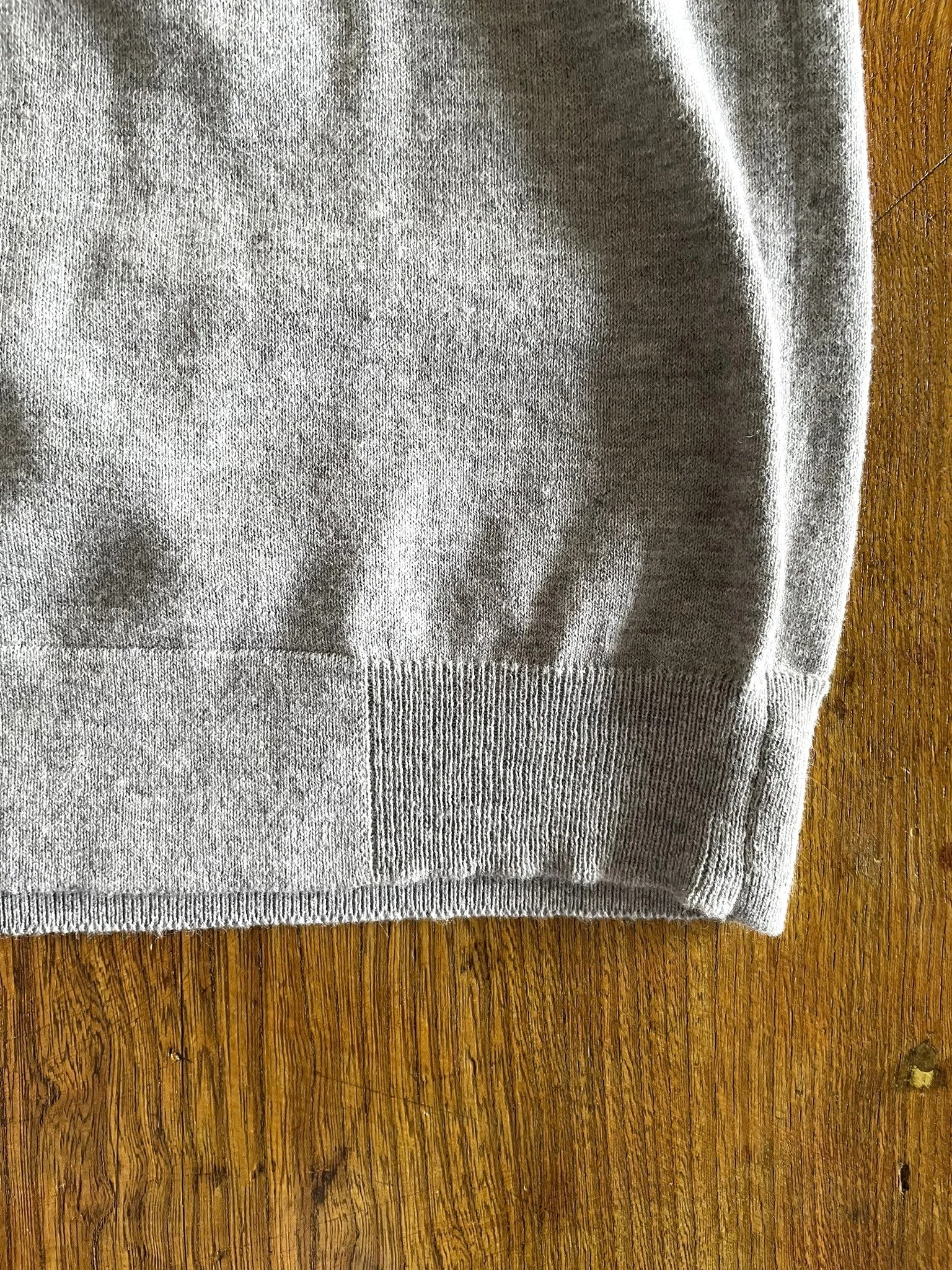 9511053 gry D6 951154.JPEG (Copy)