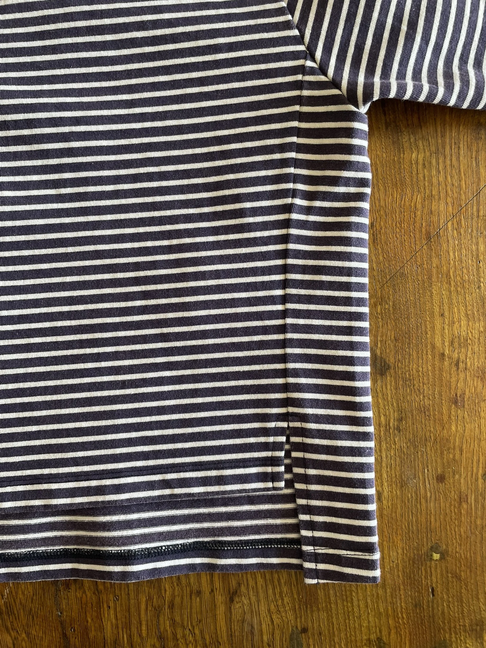 VR851-885-NVYNT-OS D2.JPEG