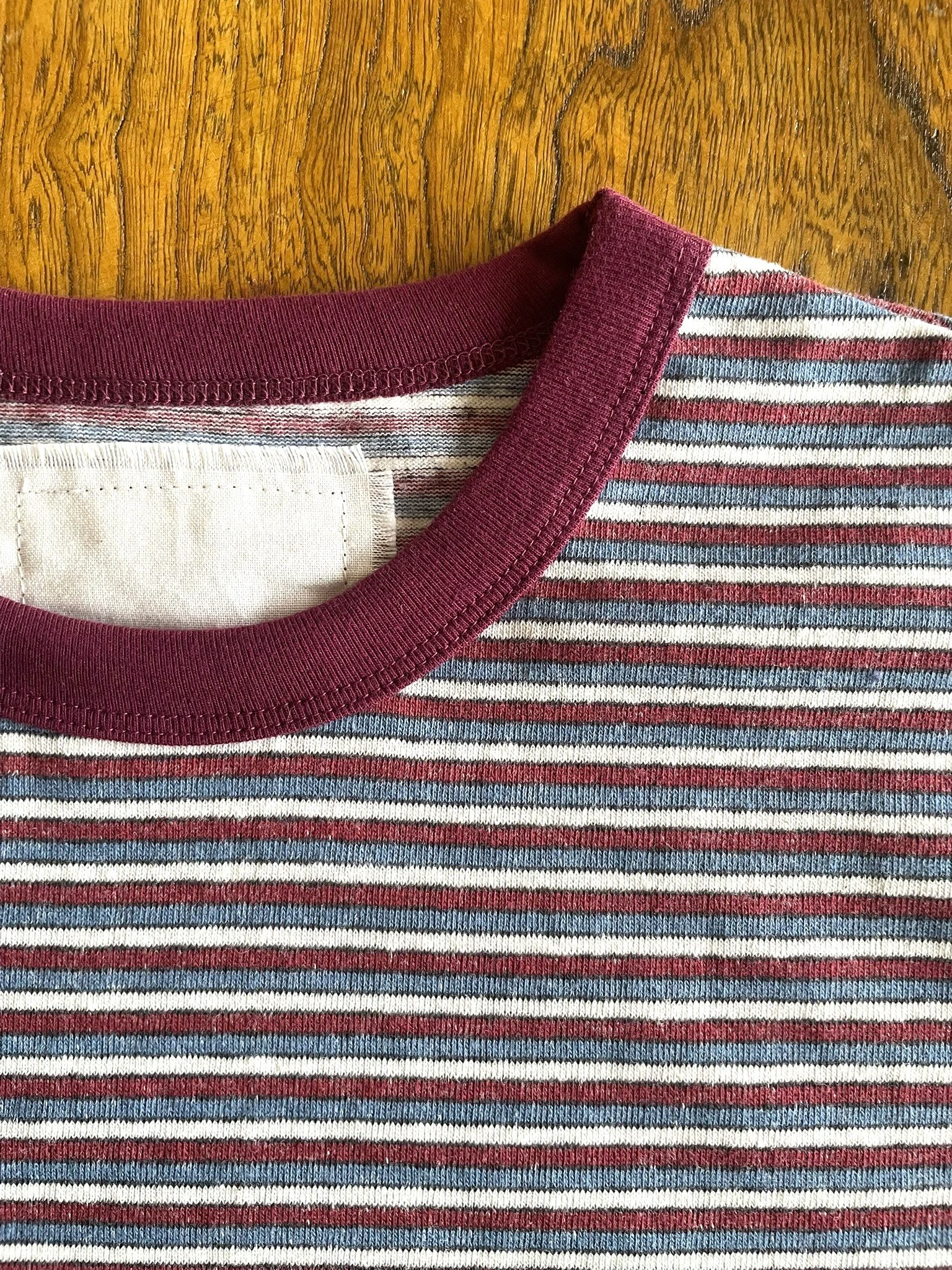 1520087 1520086 red.JPEG