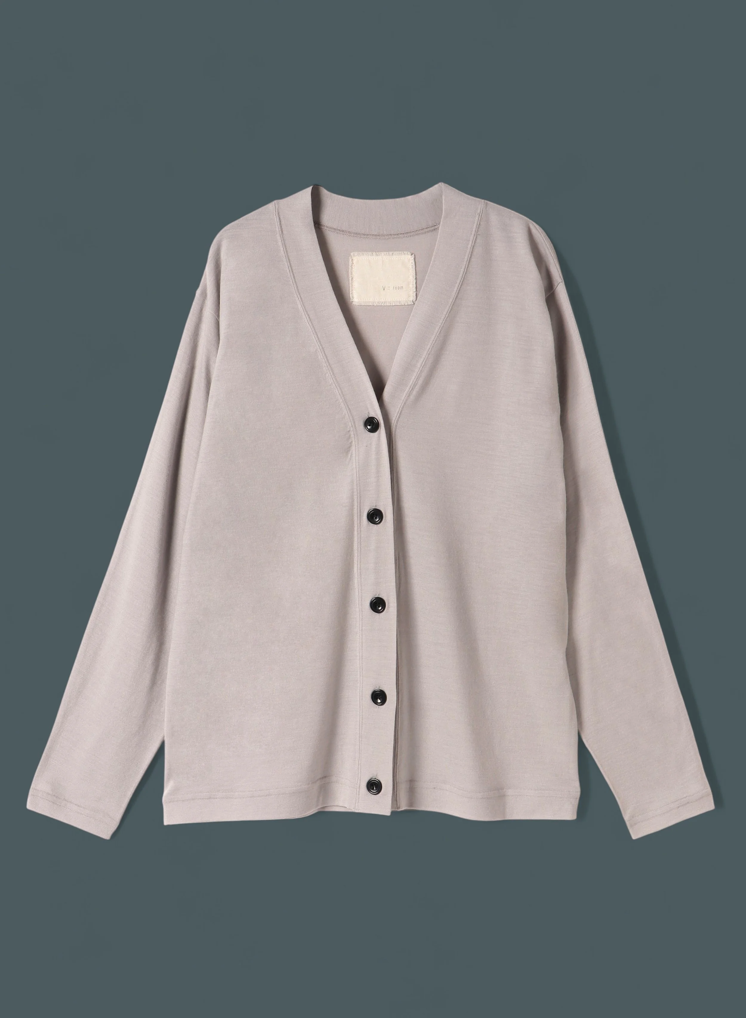 1120006 gry-Photoroom.jpg