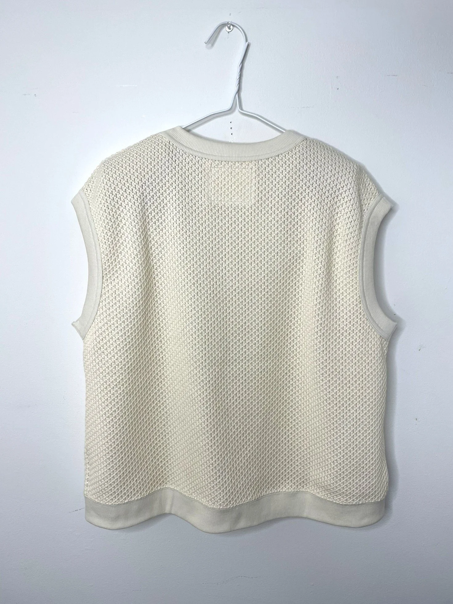 861-928 wt b.JPEG (Copy)