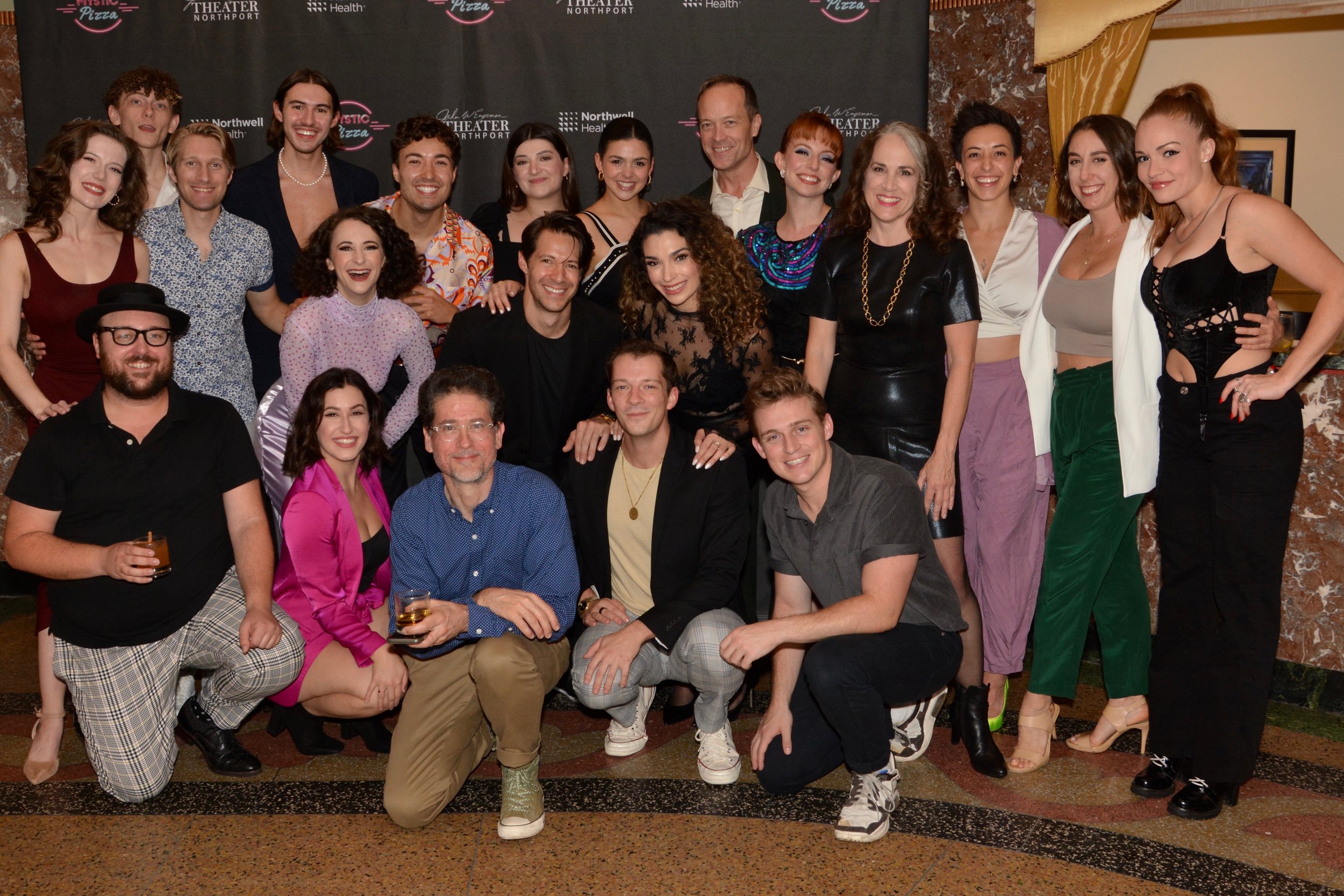 Cast Photo Mystic Pizza.jpg