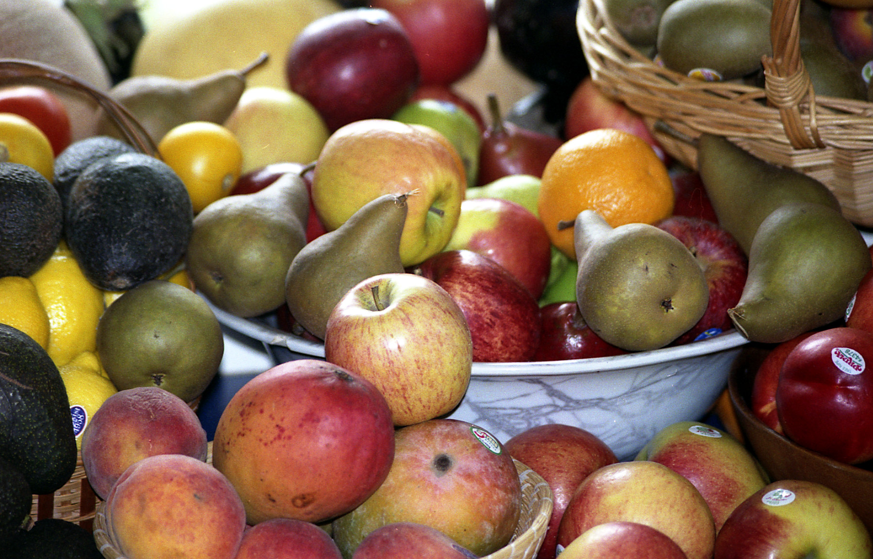 Apples, Maine kitchen