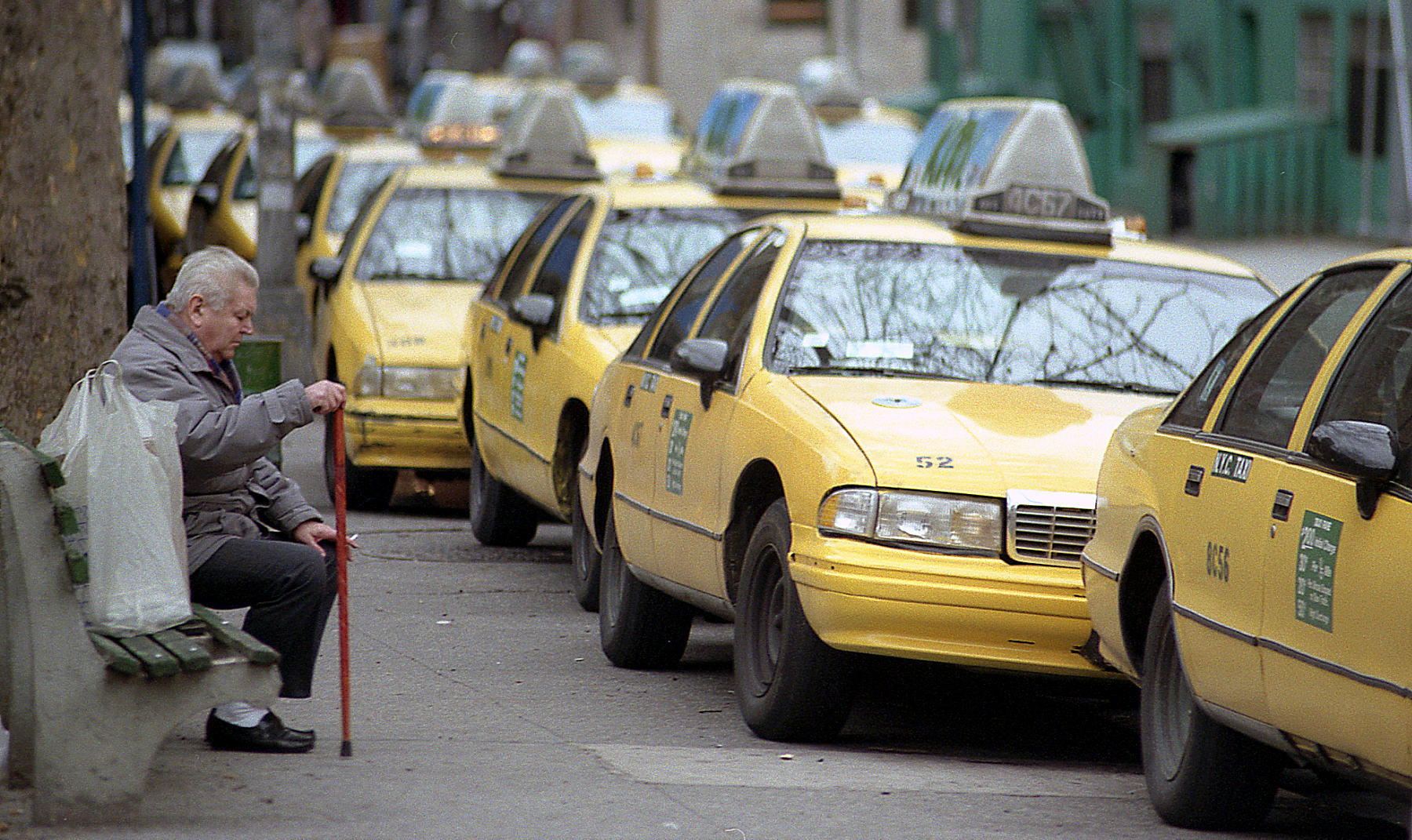 New York man and cabs
