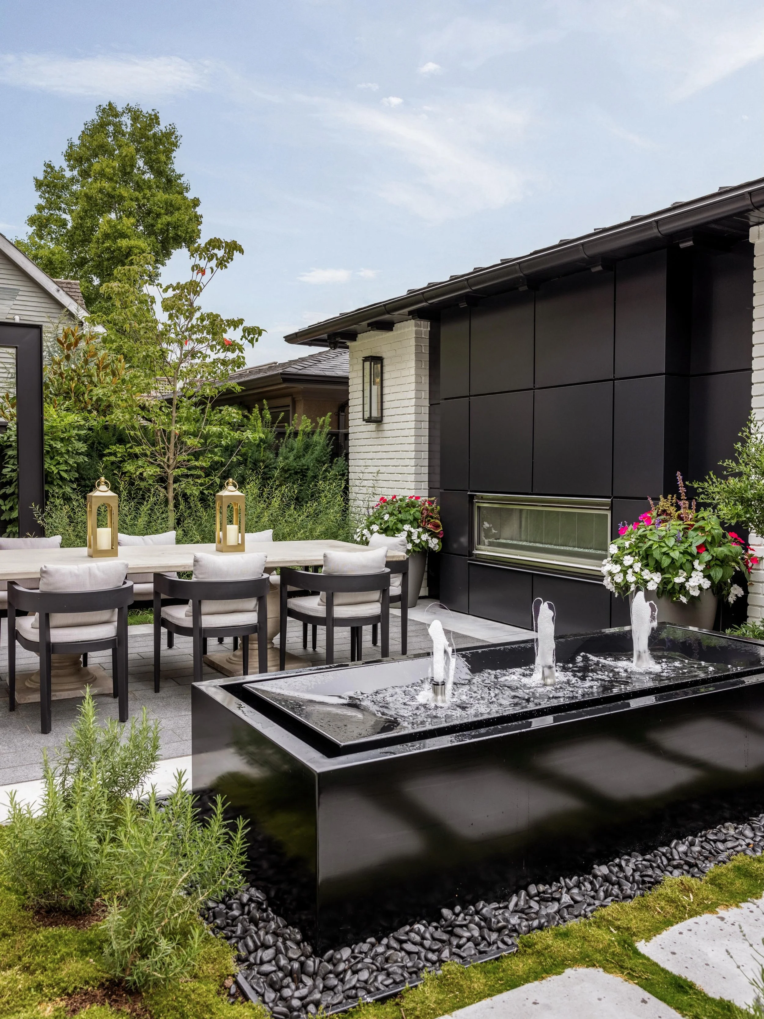 Step outside. Slow down. Live well. 
Design for living &mdash;built for moments.
Custom design by @1_ward_studio 
Interior design by @stephaniebrowninc 
Landscape design by @ronruleconsultants
#yvr #architecture #residential #interiordesign #landscap