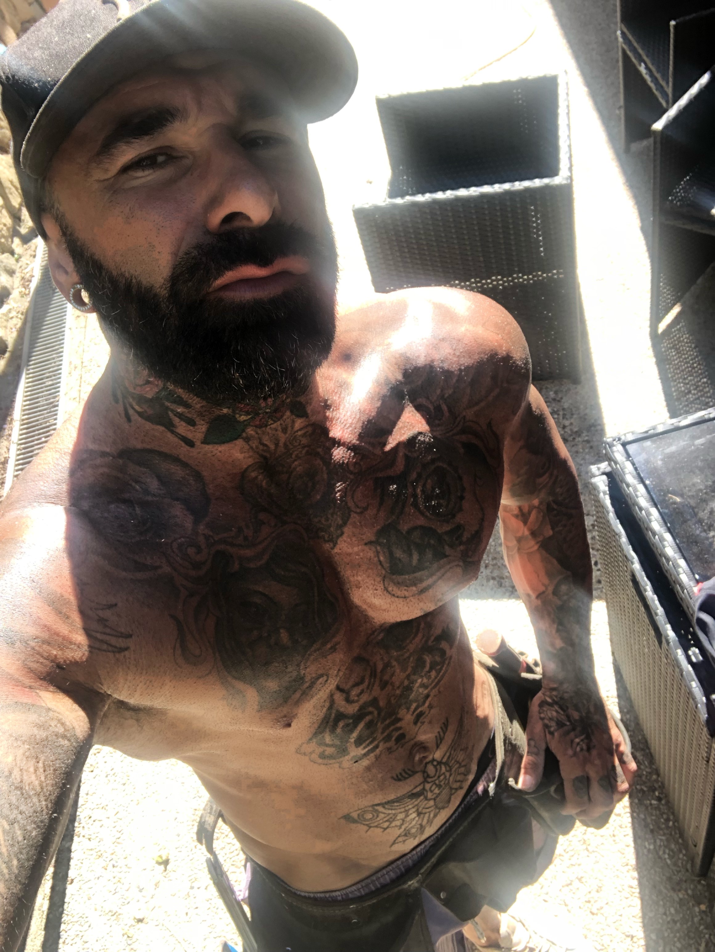 JT - brisbane city butler in the buff for hire