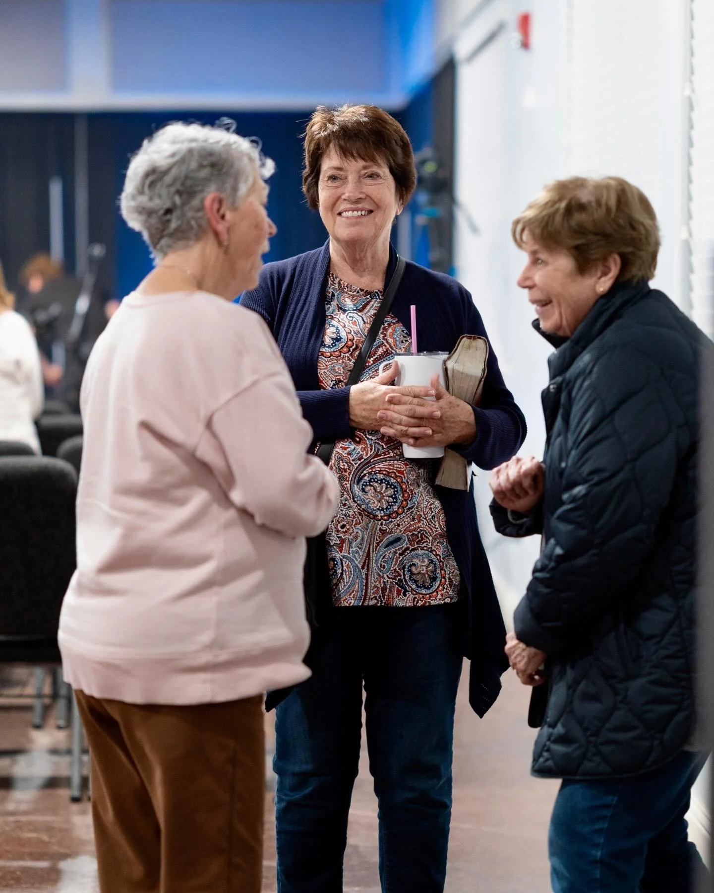 Come fill your cup tonight! We all need Jesus to get through the week. Worship, Bible study, and fellowship at 7pm. 😌

#midweekservice #churchfamily #prayerlife #biblestudy