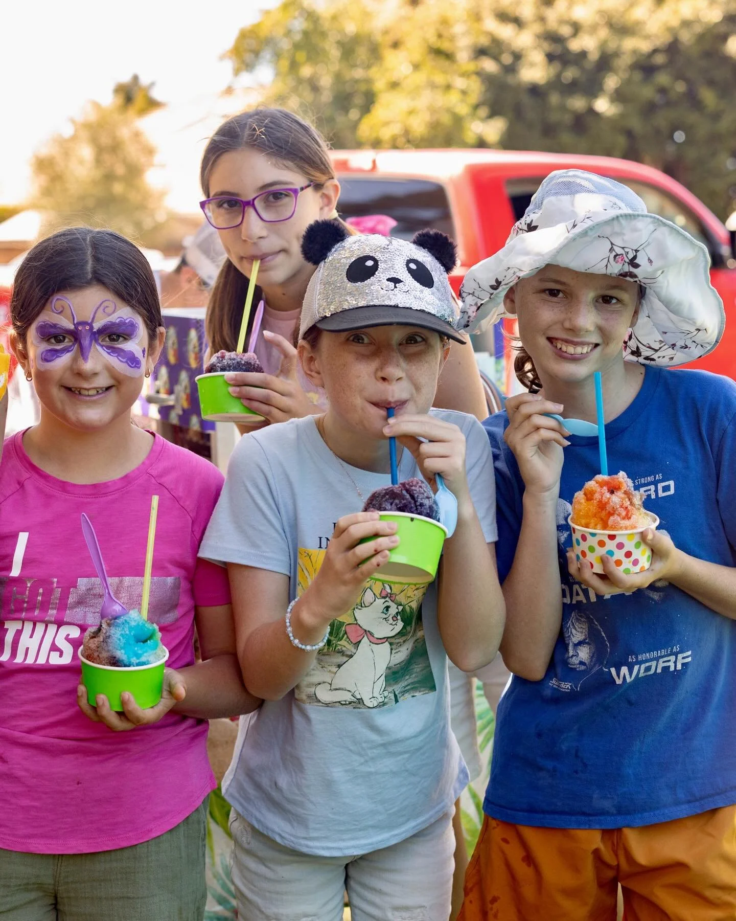 This year&rsquo;s Labor Day picnic did not disappoint! Games, pi&ntilde;atas, treats, bbq, and sweet fellowship. We&rsquo;re so blessed to spend quality time as a church family! 🫶🏻🪅🍗🍧