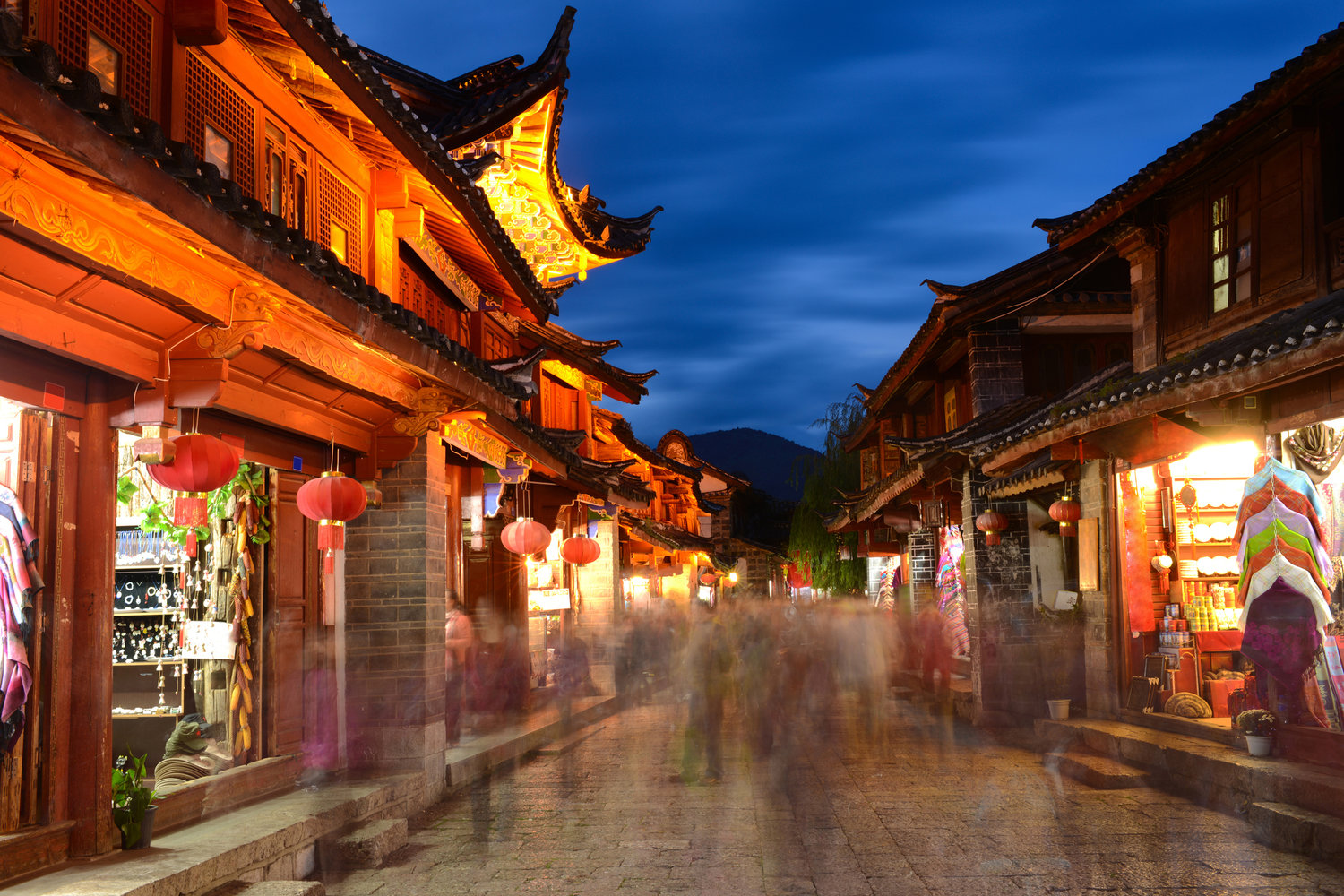 Lijiang+Old+Town+Commercialization.jpeg