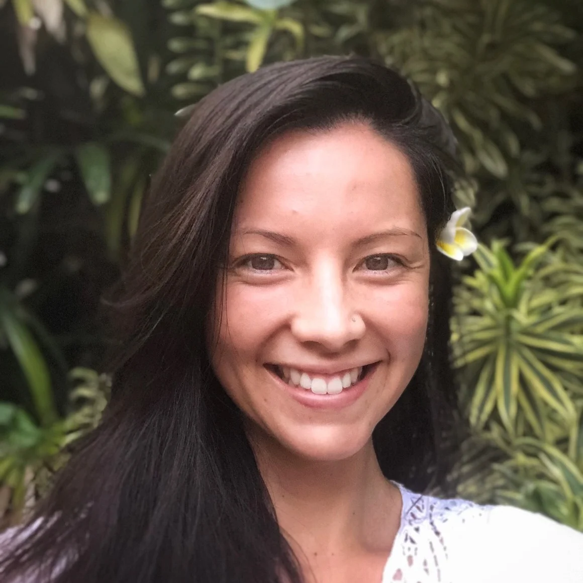 Lisa flynn: Abroad CONCIERGE, YOGA & Meditation Teacher, CHIEF PEOPLE OFFICER AT CONtENTMENT FOUNDATION