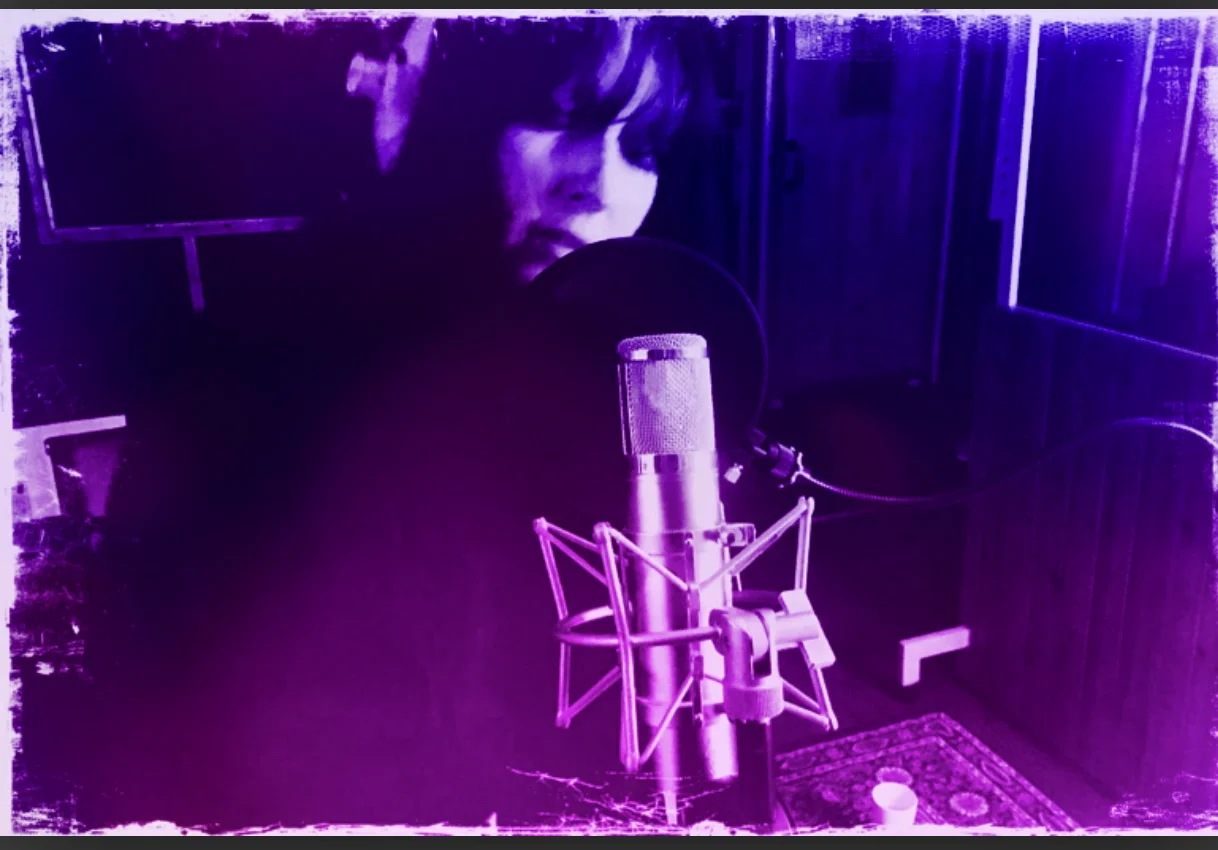 'Beauty Re-Envisioned' SPOTLIGHT: 'I Will Follow You' ft. EVI VINE (Eclipse Mix)